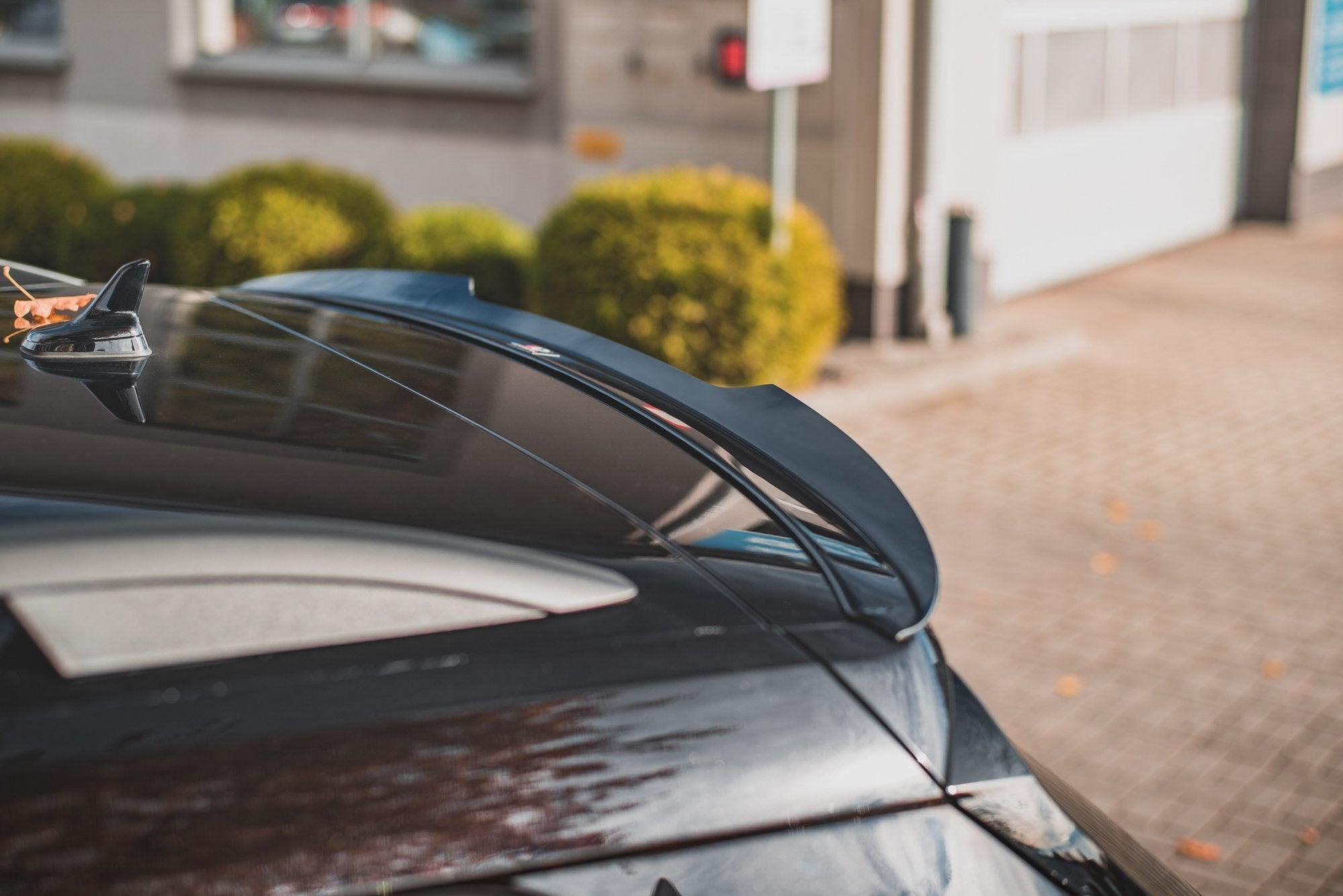 Eleron spoiler cap Skoda Karoq Sportline 2017- v1 - Maxton Design