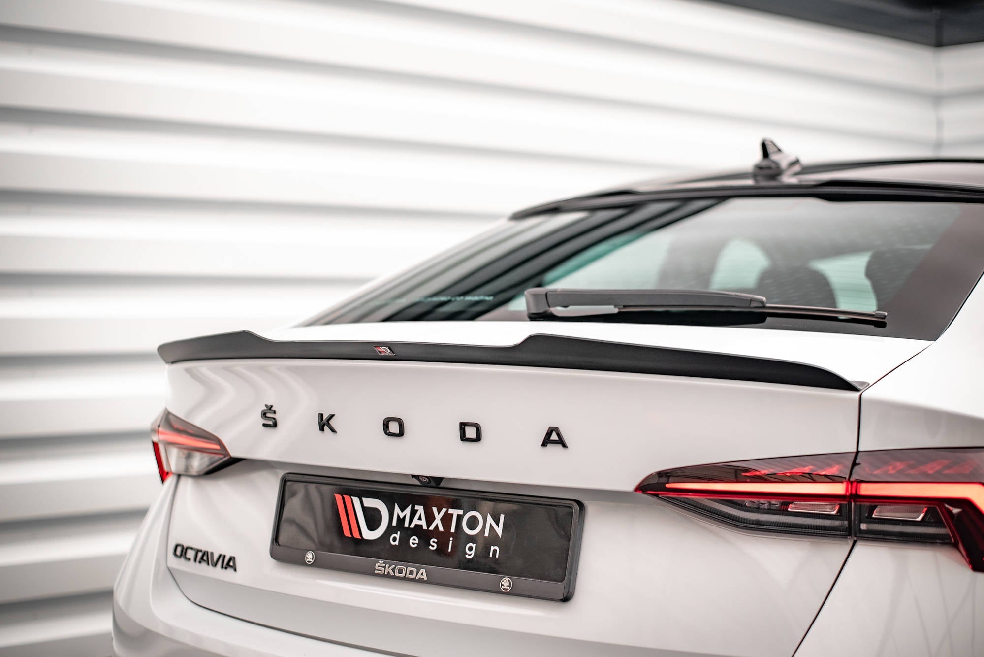 Eleron spoiler cap Skoda Octavia Liftback Mk4 2019- v5 - Maxton Design