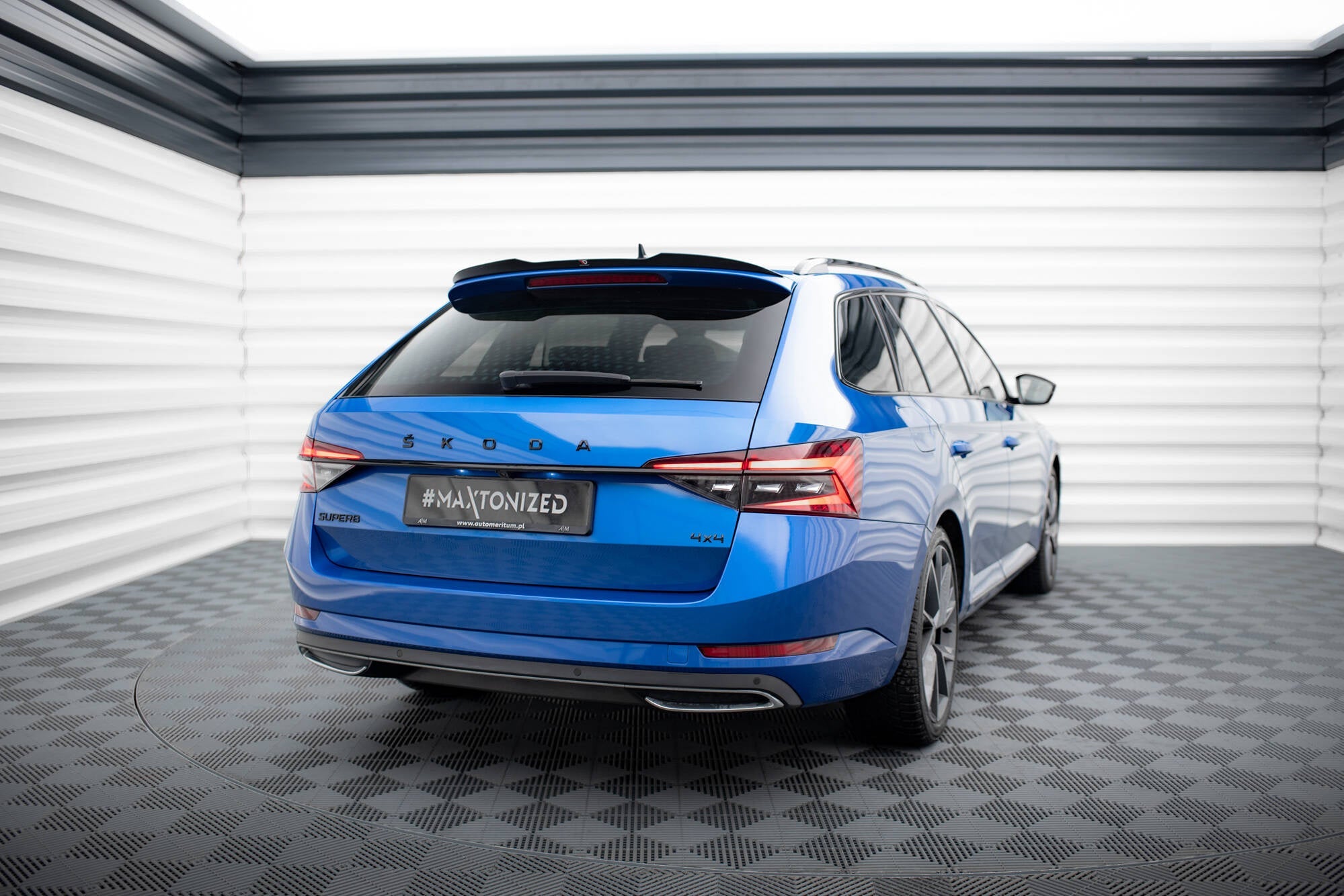 Eleron spoiler cap Skoda Superb Sportline Combi Mk3 Facelift 2019- v5 - Maxton Design