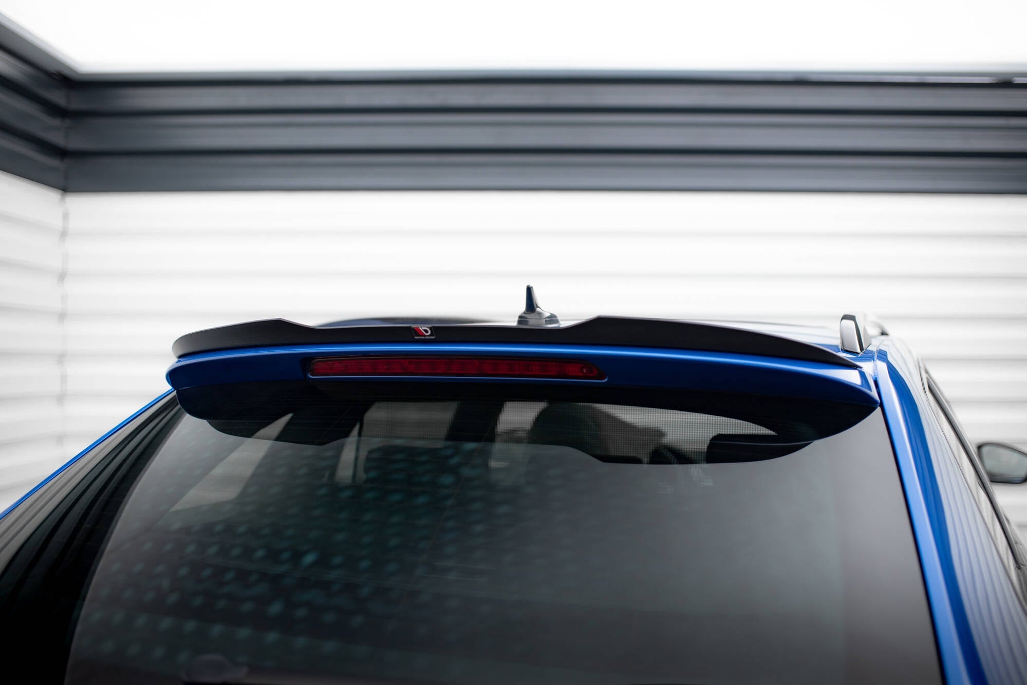 Eleron spoiler cap Skoda Superb Sportline Combi Mk3 Facelift 2019- v5 - Maxton Design