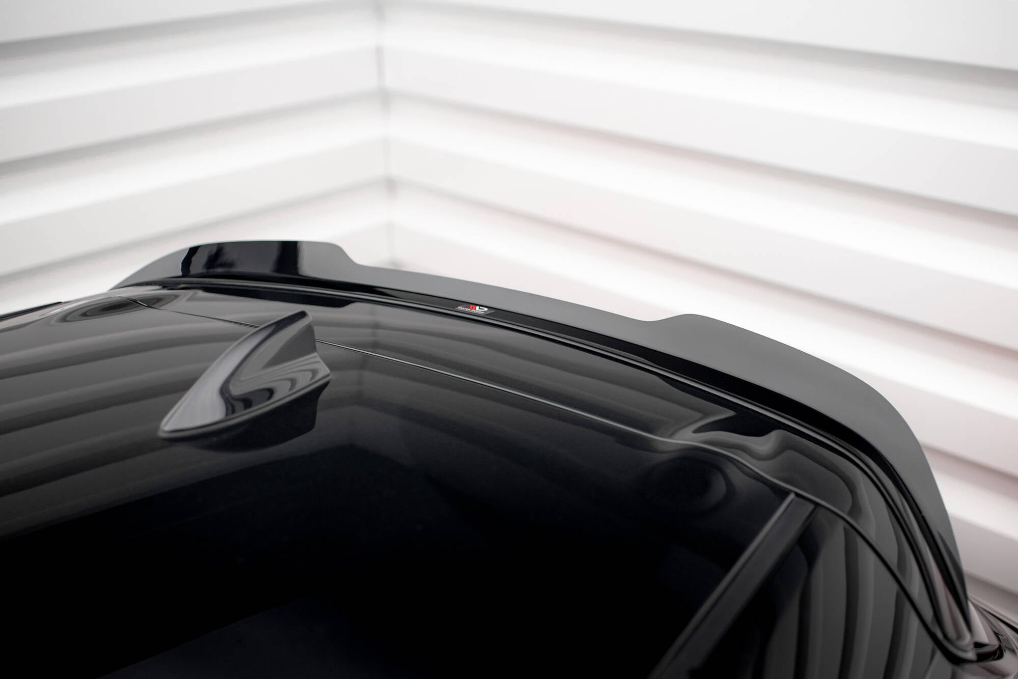 Eleron spoiler cap Toyota Corolla XII Hatchback 2019- v2 - Maxton Design