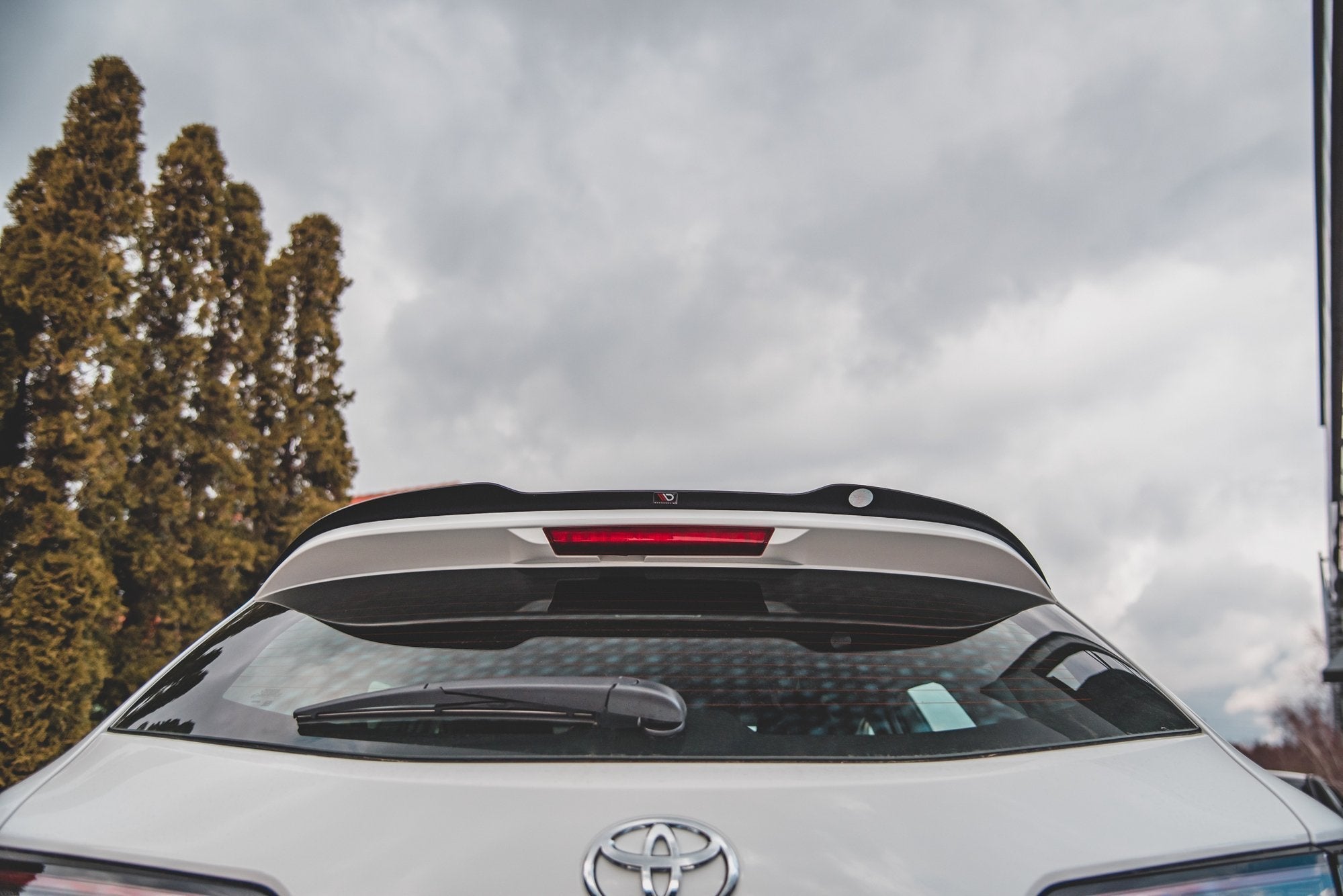 Eleron spoiler cap Toyota Corolla XII Touring Sports 2019- v3 - Maxton Design
