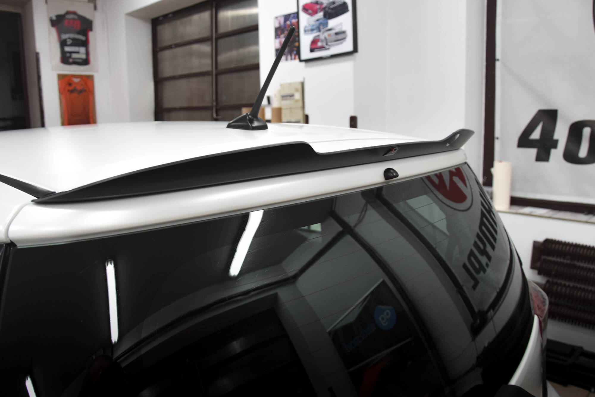 Eleron spoiler cap Toyota IQ 2008-2015 v1 - Maxton Design