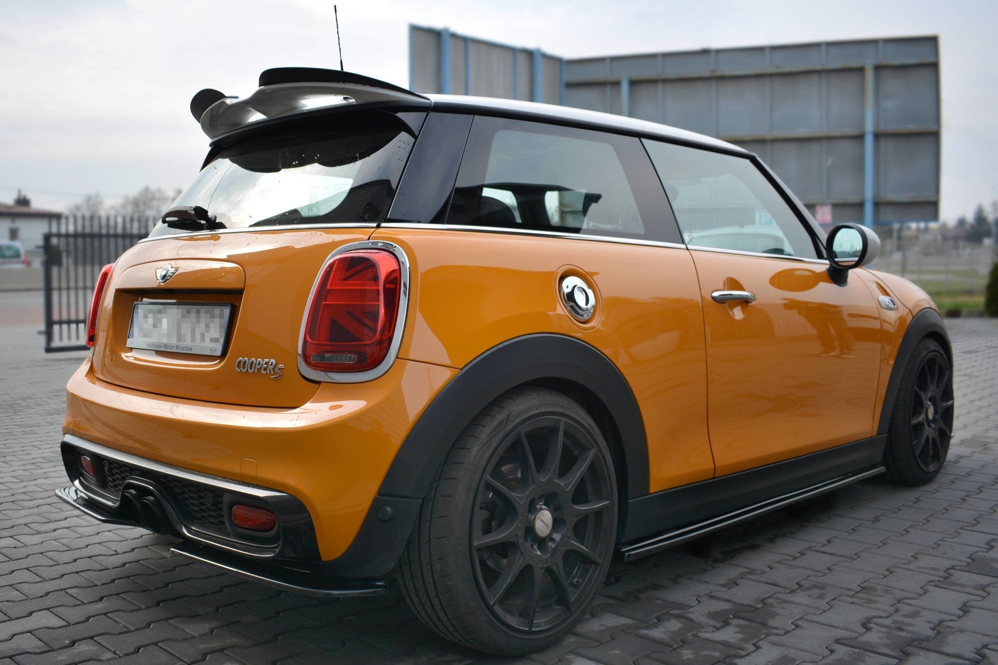Eleron Mini Cooper S Mk3 F56 2014-2017 v1 - Maxton Design