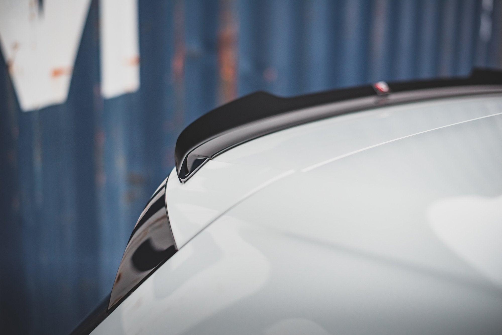 Eleron spoiler cap Volkswagen Golf 8 GTI 2020- v3 - Maxton Design
