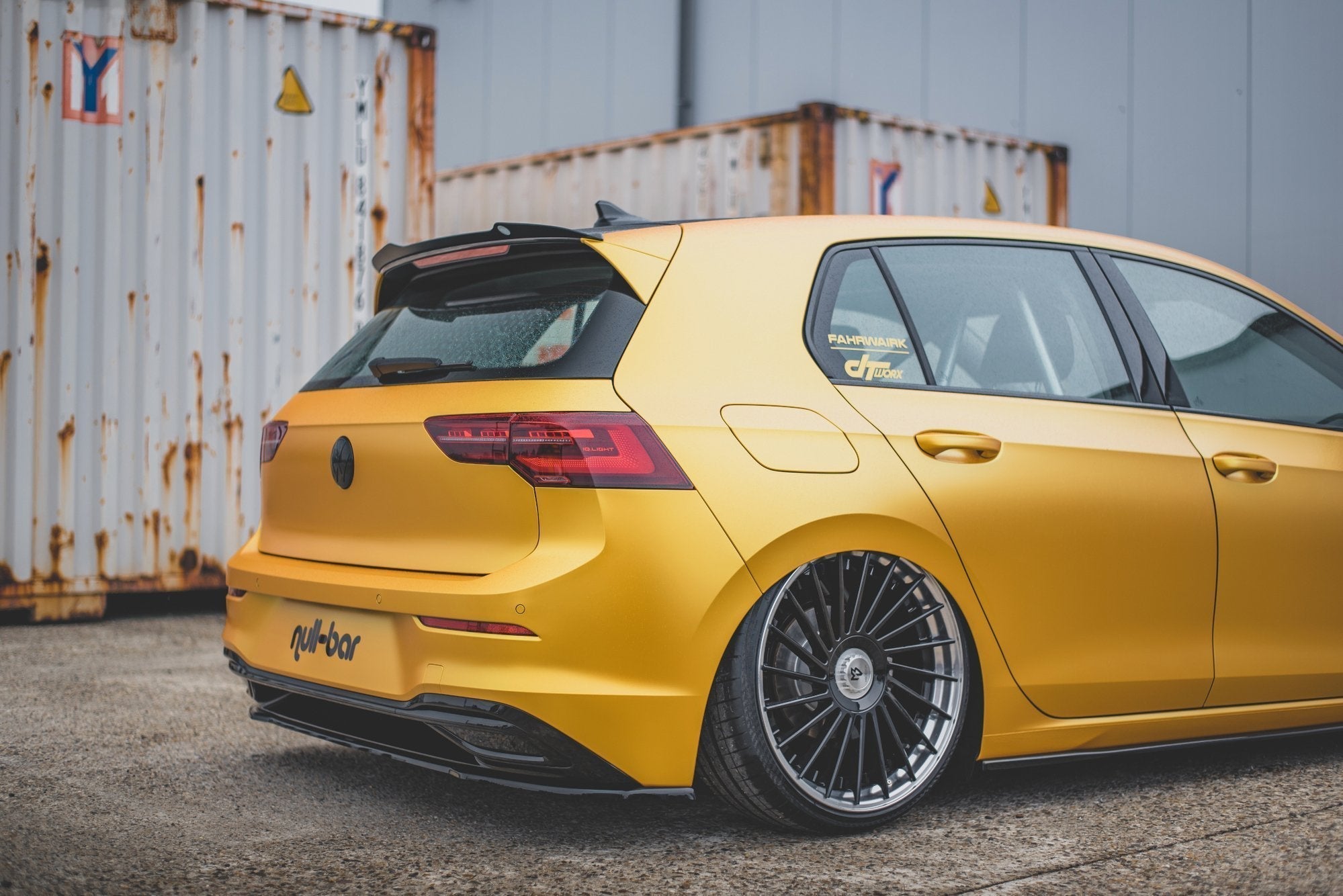 Eleron spoiler cap Volkswagen Golf 8 2019- v1 - Maxton Design