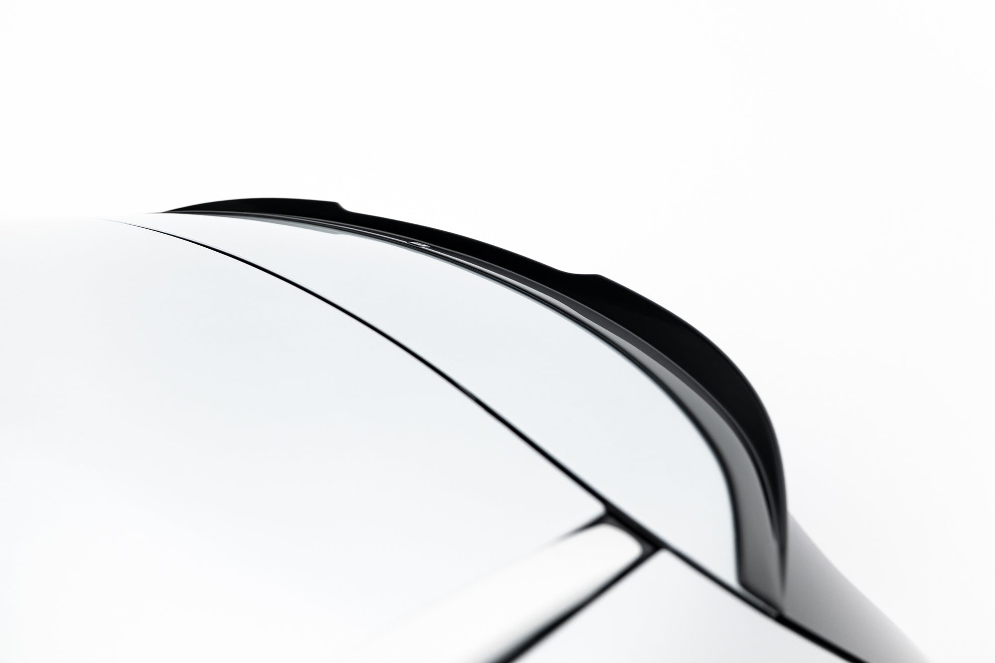 Eleron spoiler cap Mercedes E Class S123 E63 Amg Estate 2017- v3 - Maxton Design