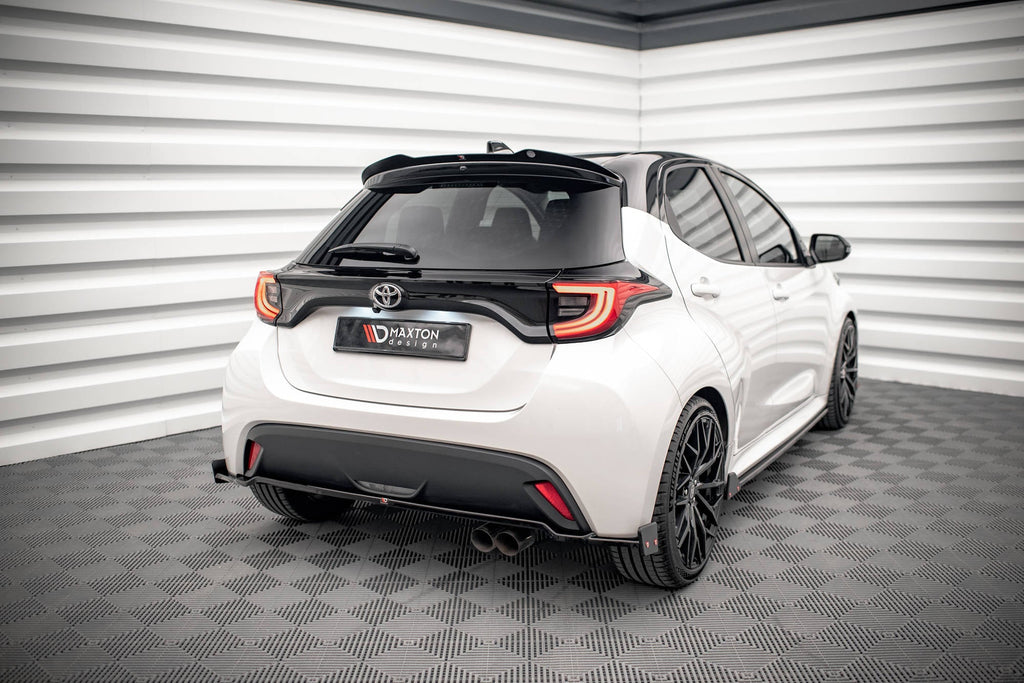 Eleron spoiler cap Toyota Yaris Mk4 2019- v2 - Maxton Design