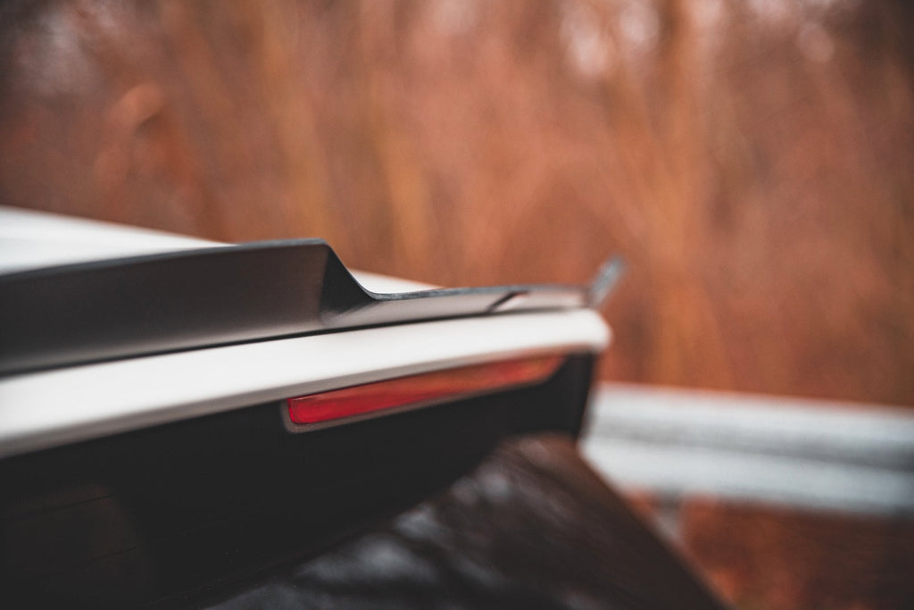Eleron spoiler cap Volkswagen Golf 8 GTI 2020 – v4 - Maxton Design
