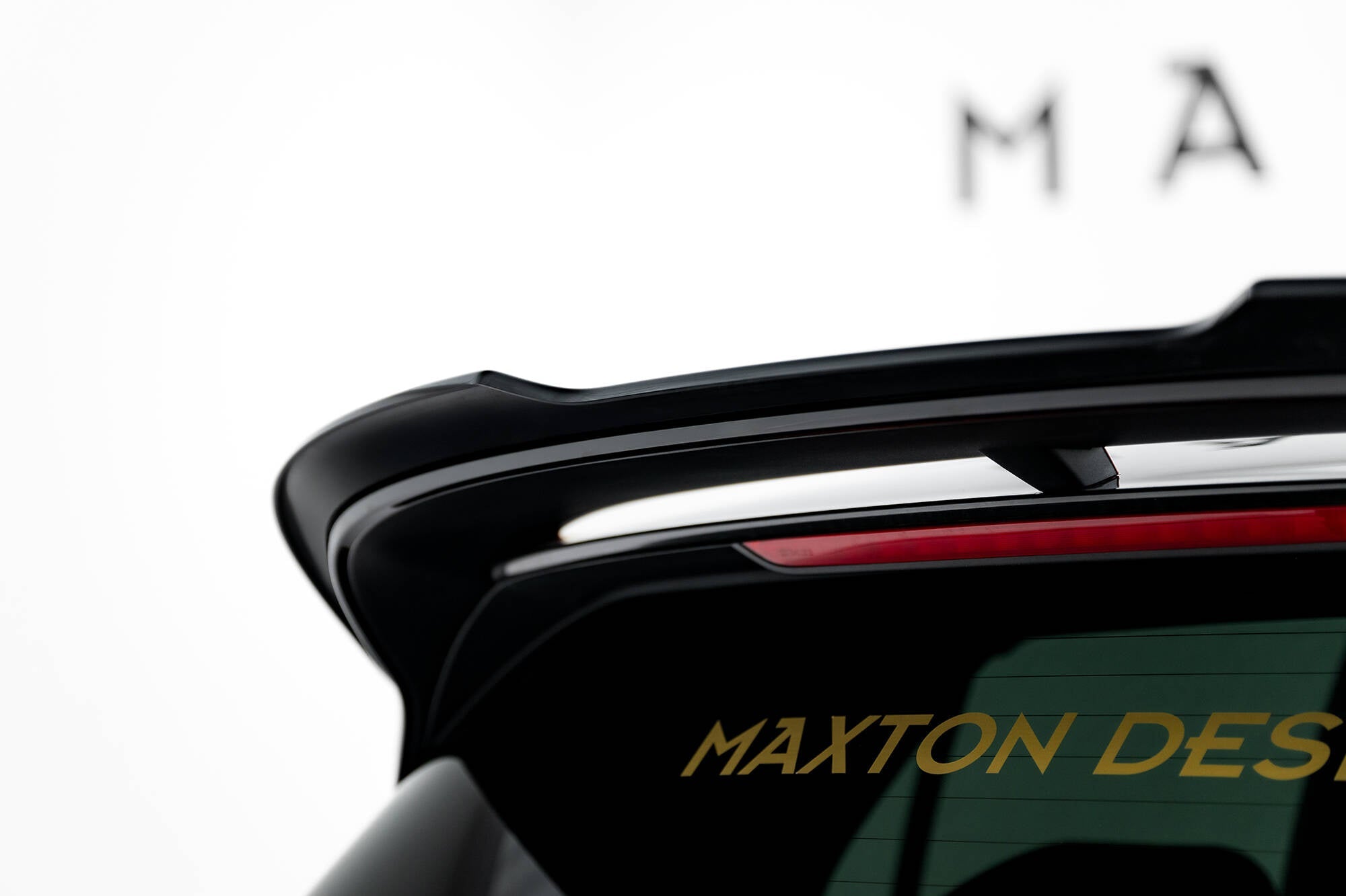 Eleron spoiler cap Volkswagen Golf R 8 2020- v6 - Maxton Design