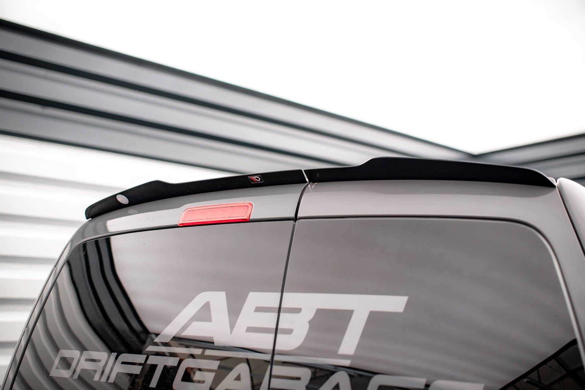 Eleron spoiler cap Volkswagen Caddy Mk3 Facelift 2010-2015 v1 - Maxton Design