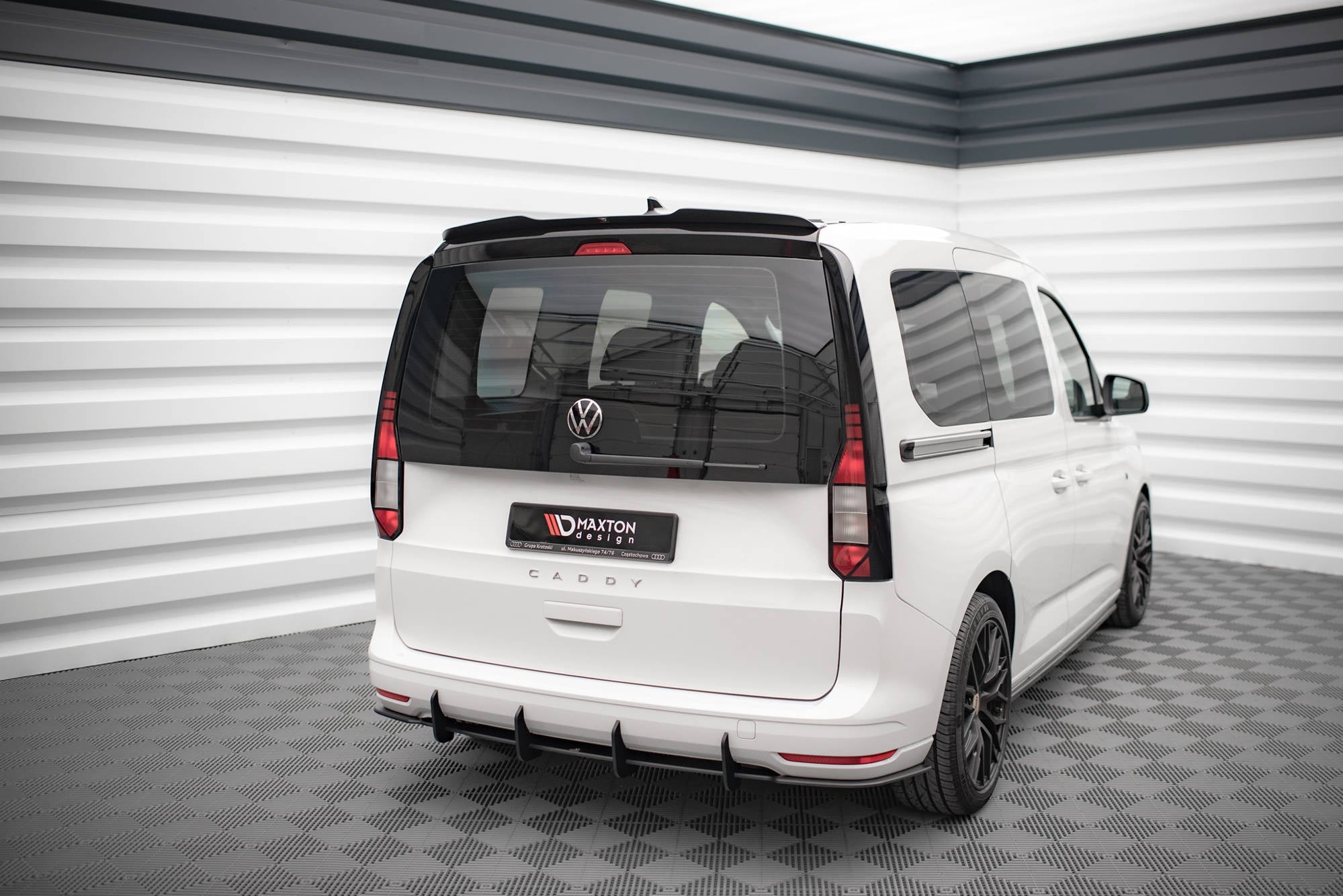 Eleron spoiler cap Volkswagen Caddy Mk5 2020- v1 - Maxton Design