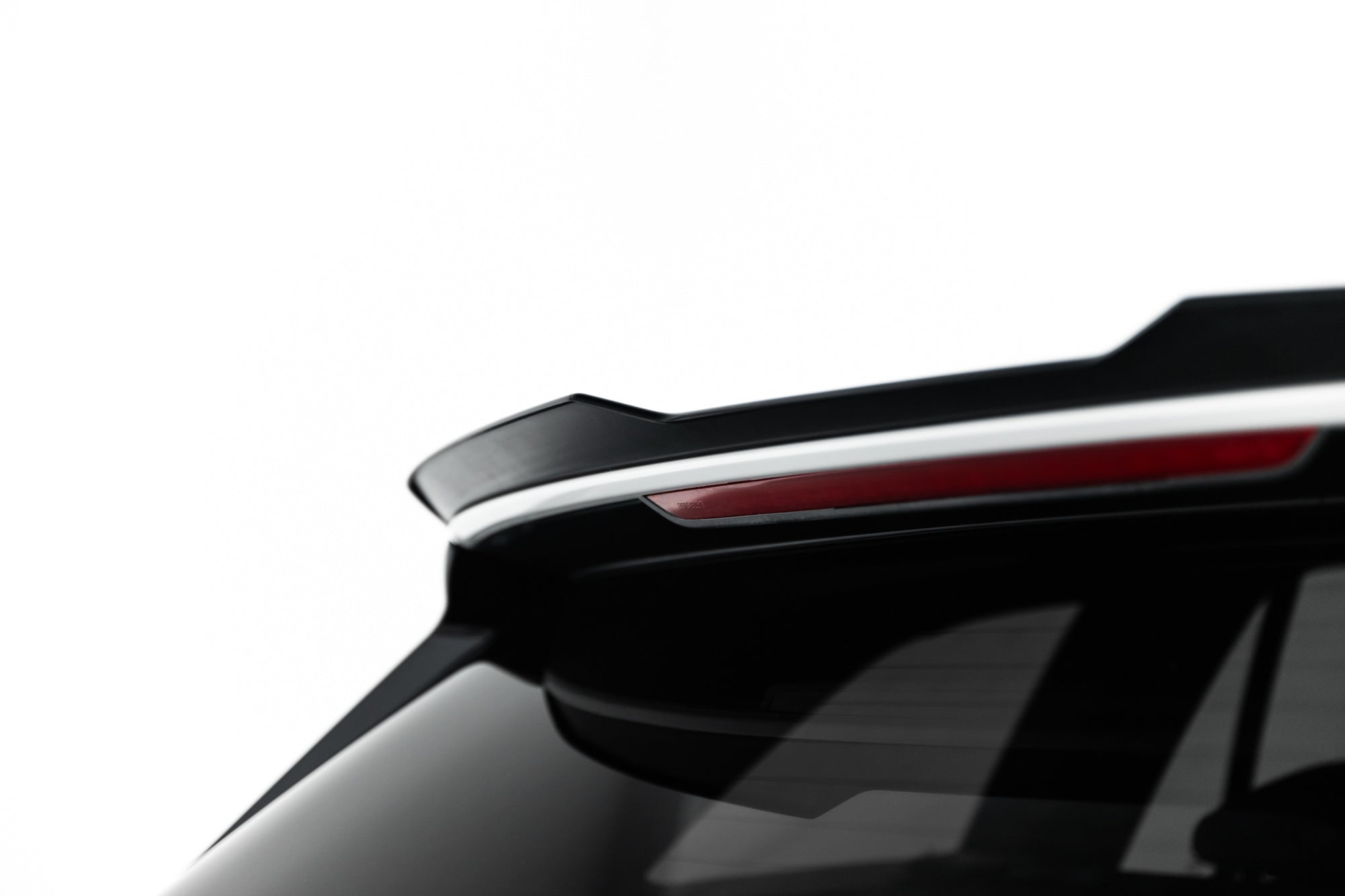 Eleron spoiler cap Volkswagen Golf R Variant Mk8 / Mk8 Facelift 2020- v12 - Maxton Design