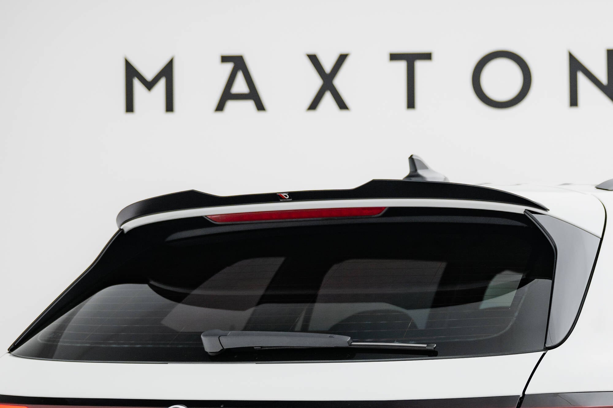 Eleron spoiler cap Volkswagen Passat B9 2024- v1 - Maxton Design