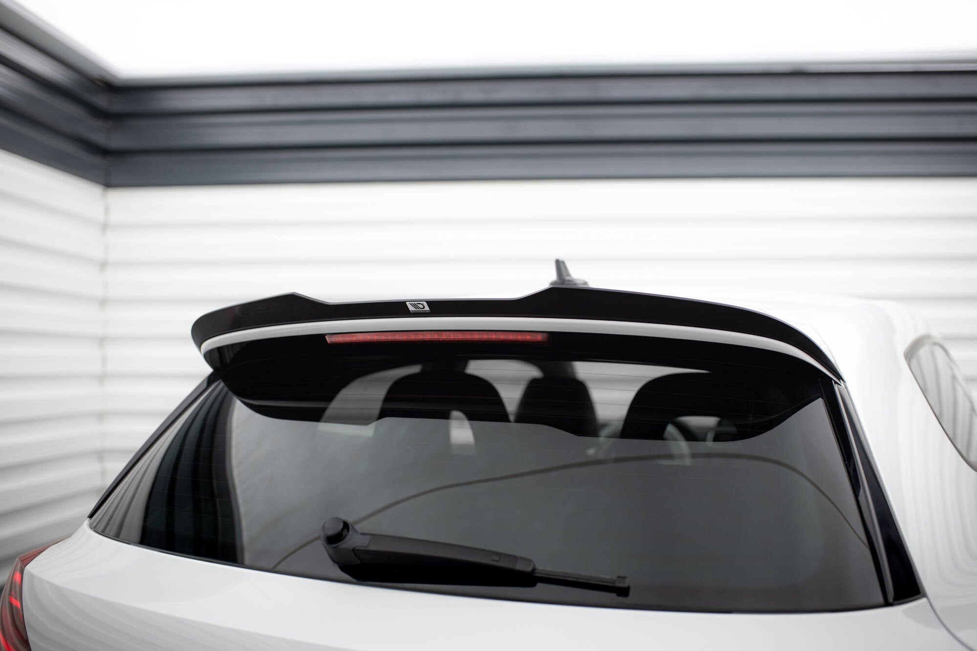 Eleron spoiler cap Volkswagen Scirocco Mk3 Facelift 2014-2017 v6 - Maxton Design