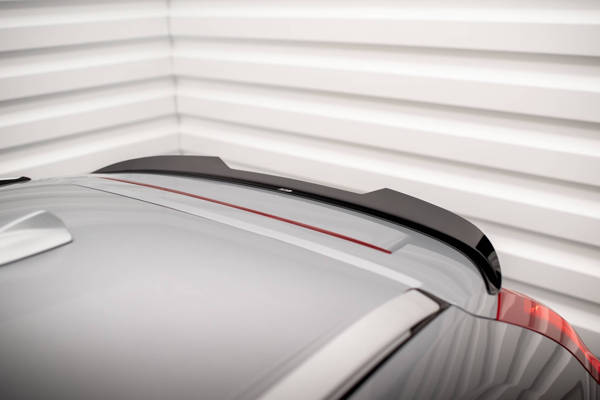 Eleron spoiler cap Volvo XC60 R-Design Mk1 Facelift 2013-2017 v2 - Maxton Design