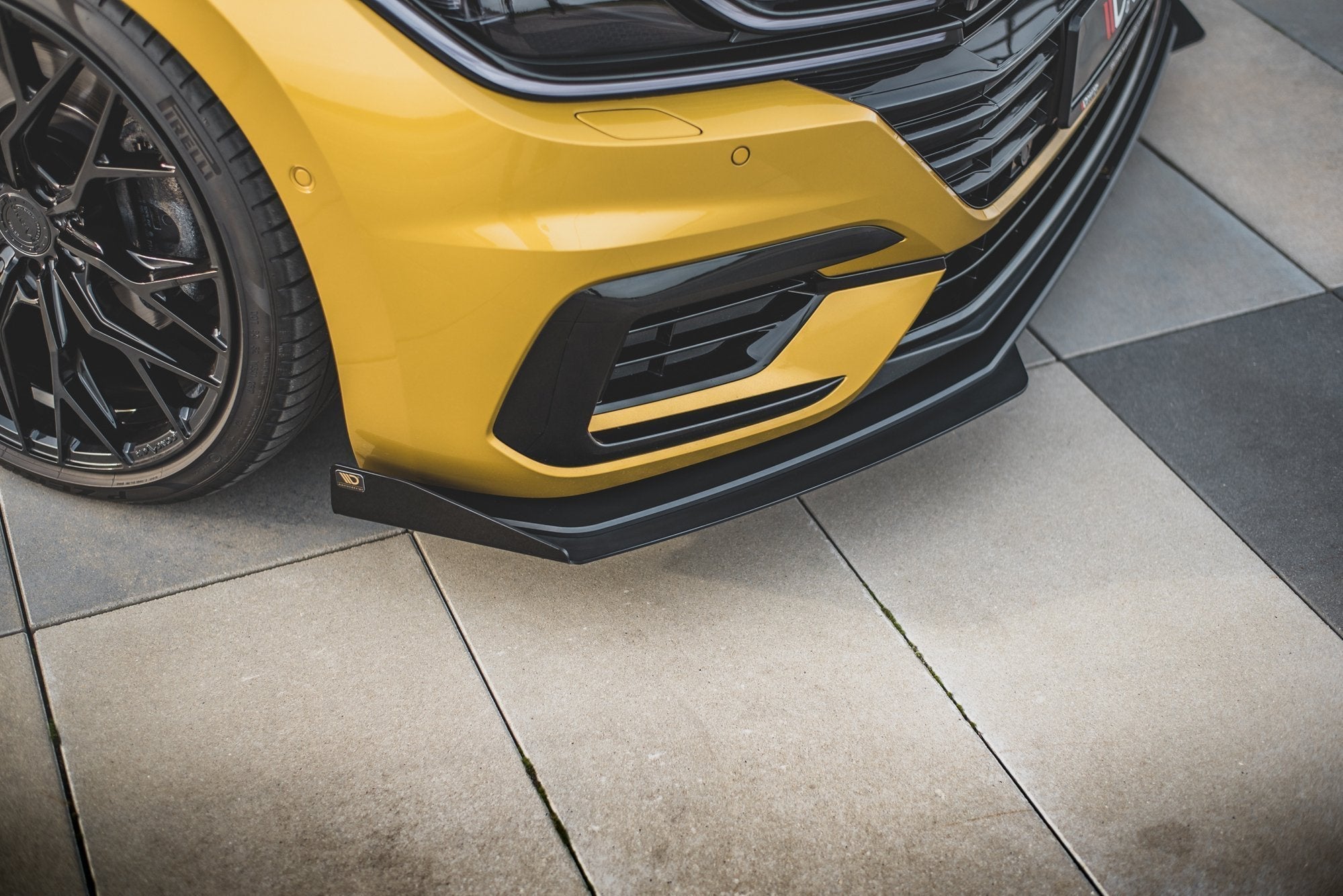 Prelungire splitter bara fata si flapsuri Volkswagen Arteon R-Line 2017- v5 - Maxton Design