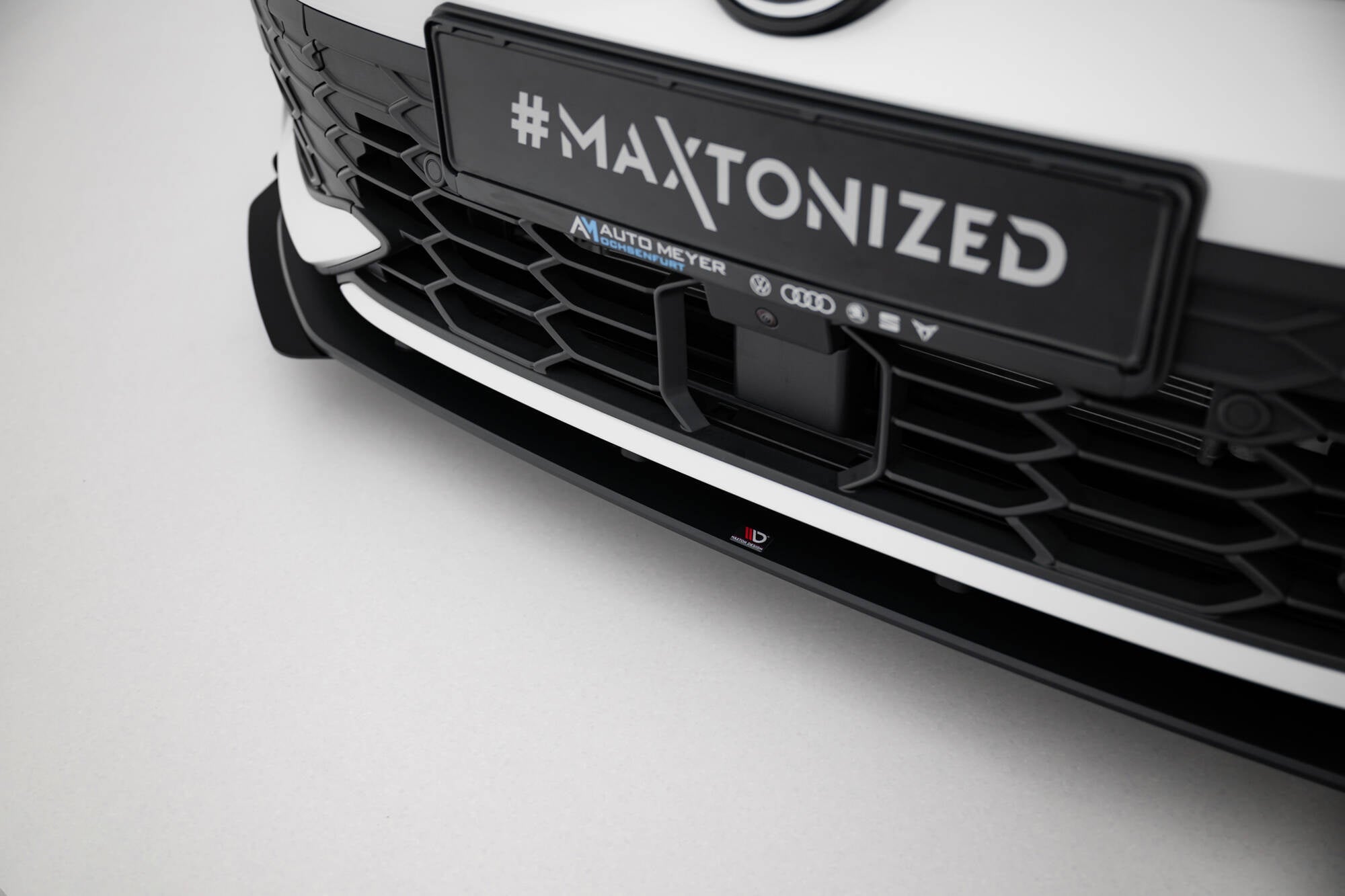 Prelungire splitte bara fata si flapsuri Volkswagen Golf GTI / GTE / R-Line Mk8 Facelift 2024- v31 - Maxton Design
