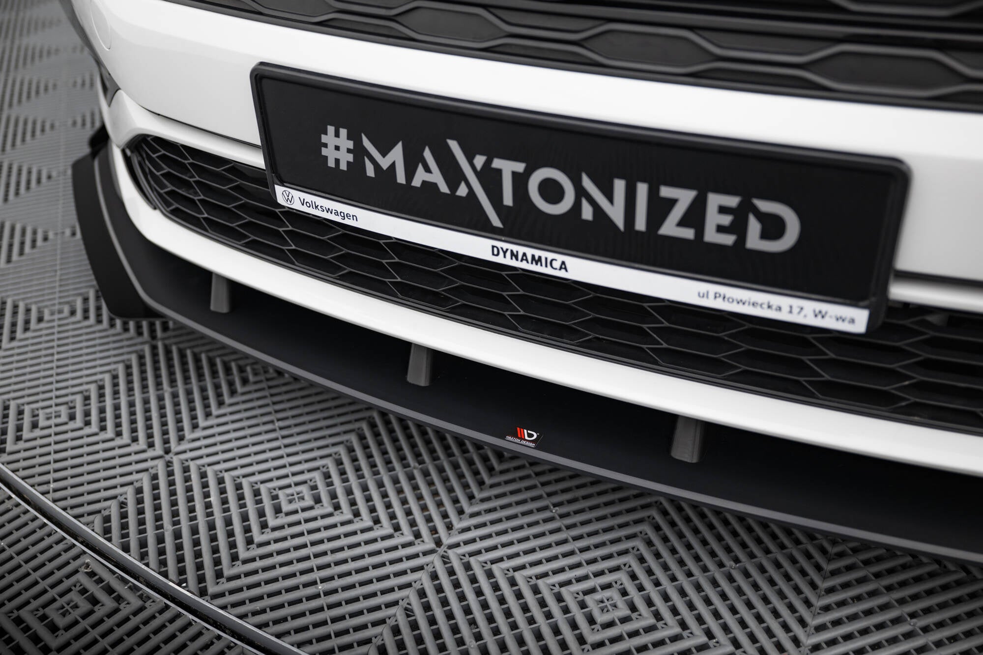 Prelungire splitter bara fata si flapsuri Volkswagen Jetta GLI Mk7 2018-2021 v2 - Maxton Design