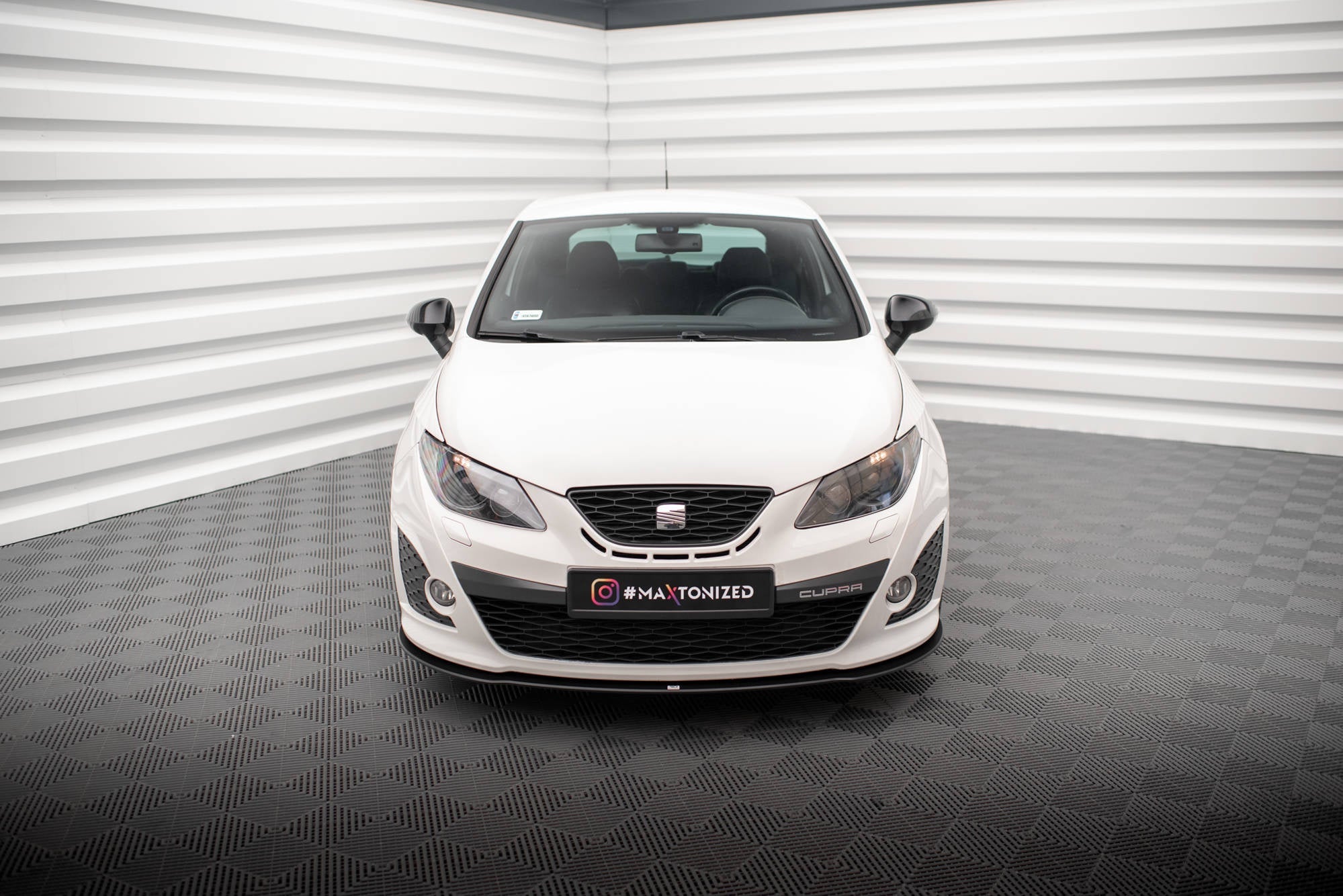 Prelungire splitter bara fata Seat Ibiza Sport Coupe Mk4 2008-2012 v2 - Maxton Design
