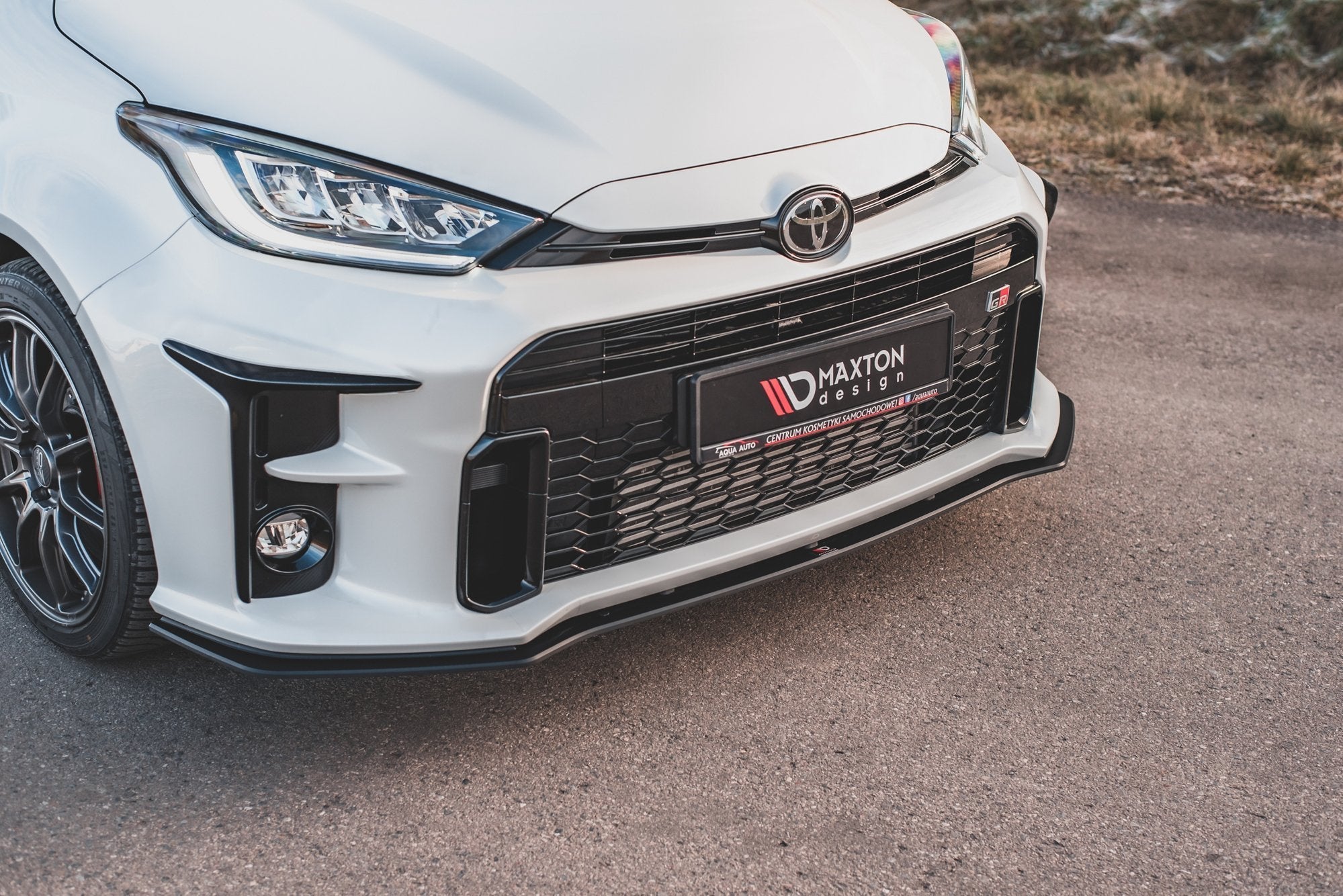 Prelungire splitter bara fata Toyota GR Yaris Mk4 2020- v5 - Maxton Design