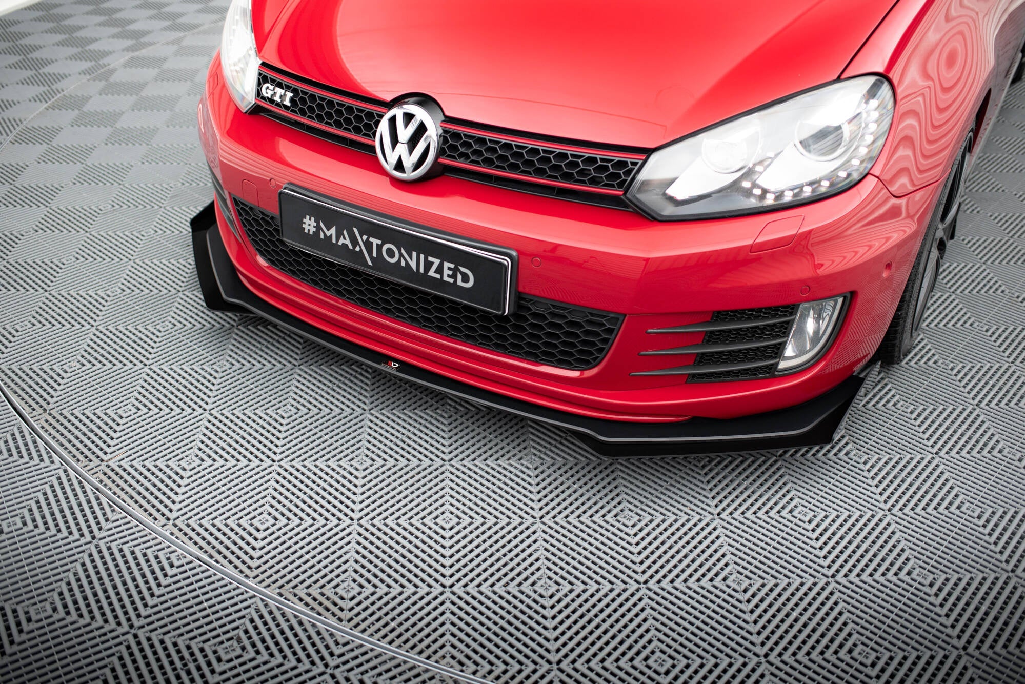 Prelungire splitter bara fata si flapsuri Volkswagen Golf GTI Mk6 2008-2012 v11 - Maxton Design