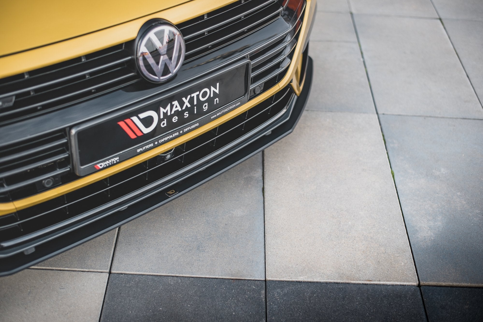 Prelungire splitter bara fata Volkswagen Arteon R-Line 2017- v4 - Maxton Design
