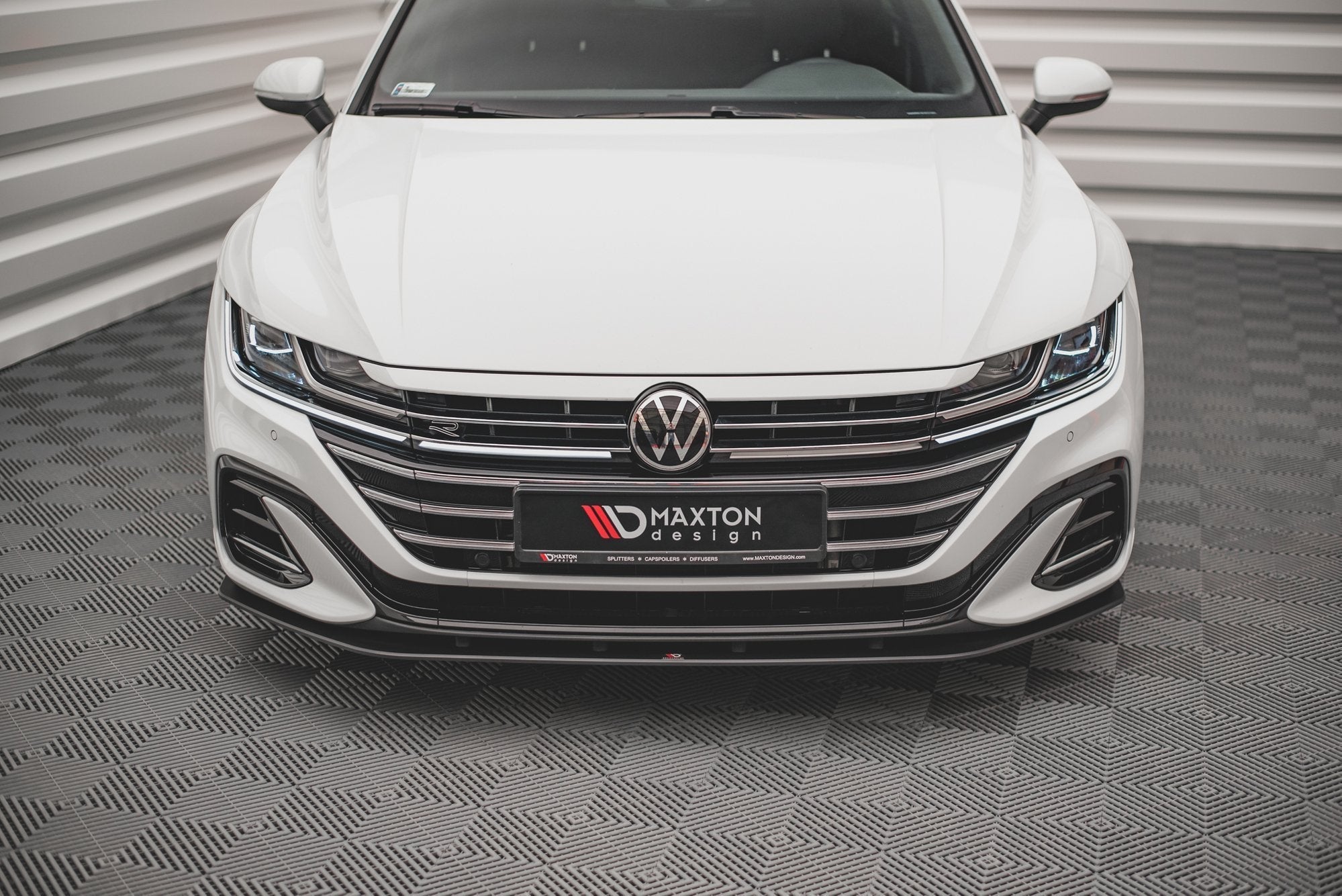 Prelungire splitter bara fata Volkswagen Arteon R-Line Facelift 2020- v10 - Maxton Design