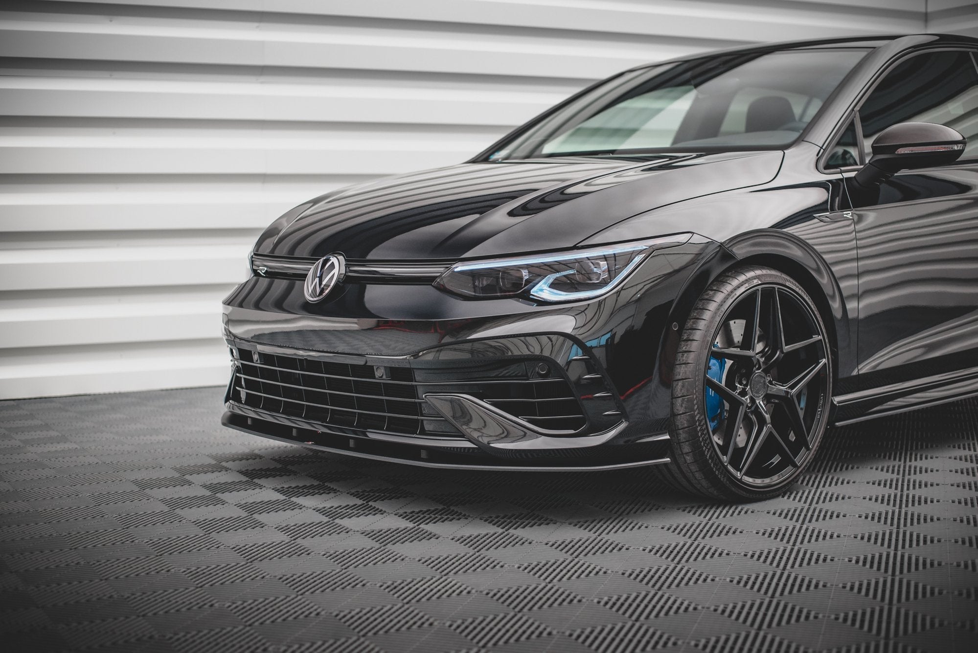 Prelungire splitter bara fata Volkswagen Golf R Mk8 2020- v26 - Maxton Design
