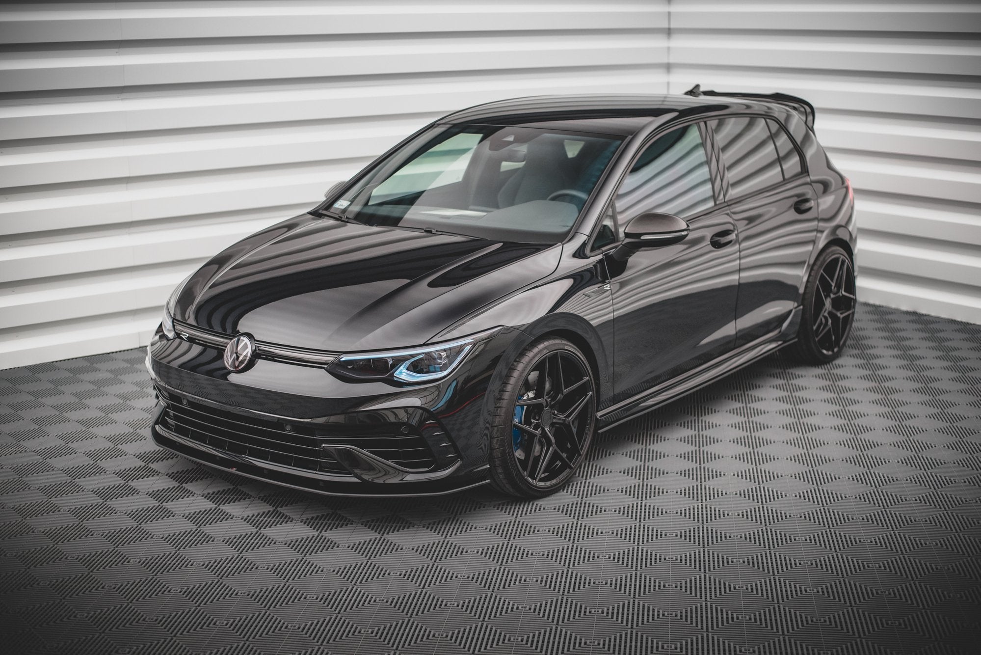Prelungire splitter bara fata Volkswagen Golf R Mk8 2020- v26 - Maxton Design