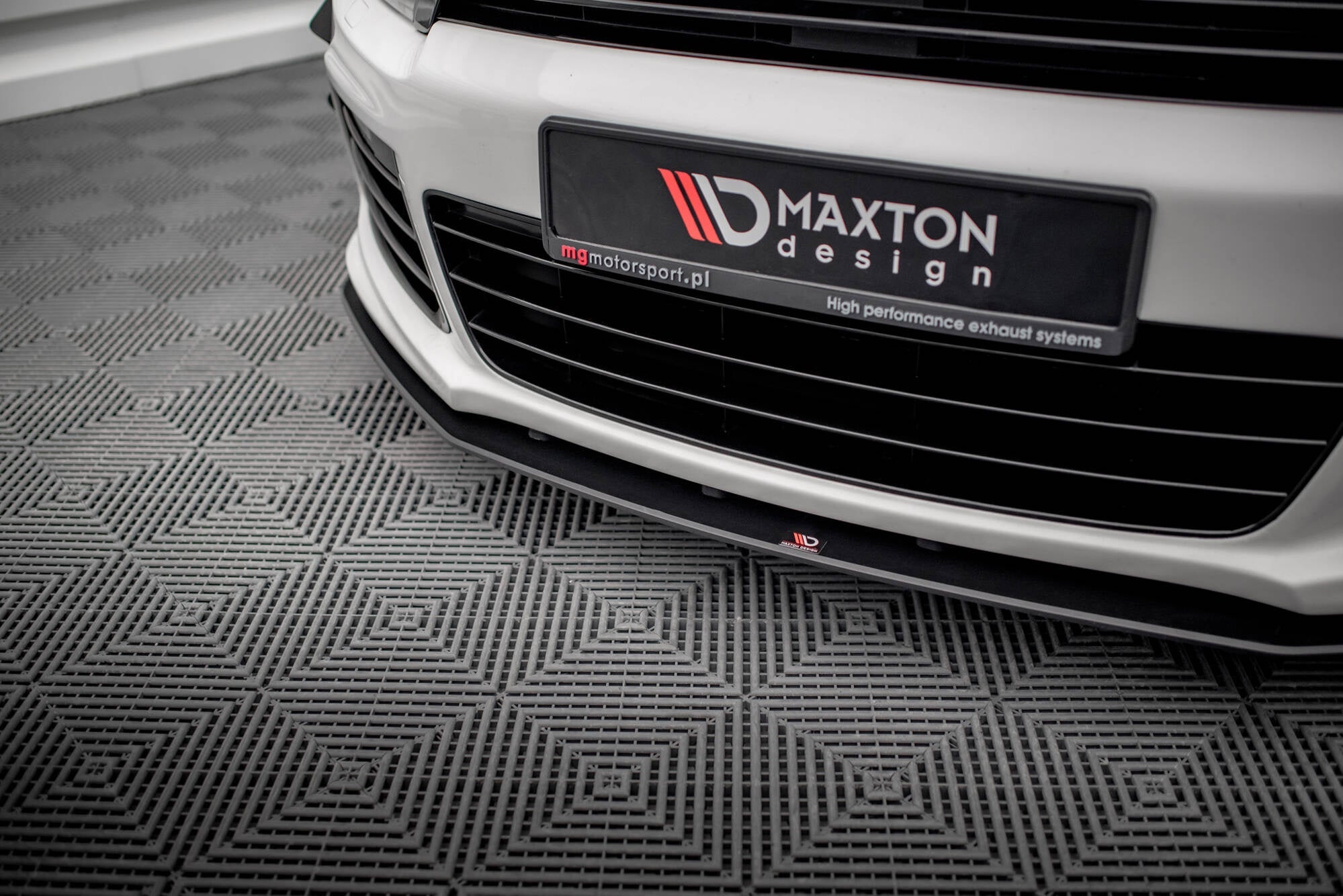 Prelungire splitter bara fata Volkswagen Scirocco R Mk3 2008-2014 v10 - Maxton Design