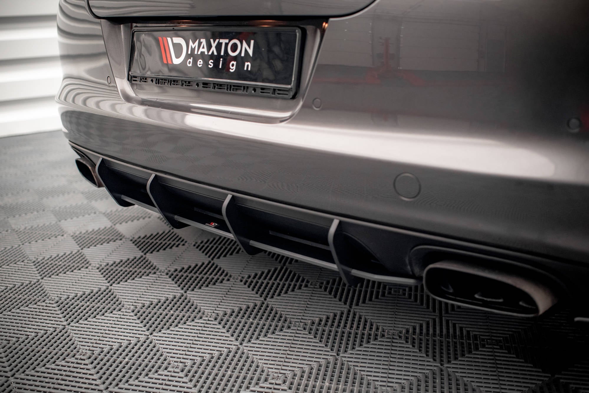 Prelungire difuzor bara spate Porsche Panamera / Panamera Diesel 970 2009-2013 v3 - Maxton Design