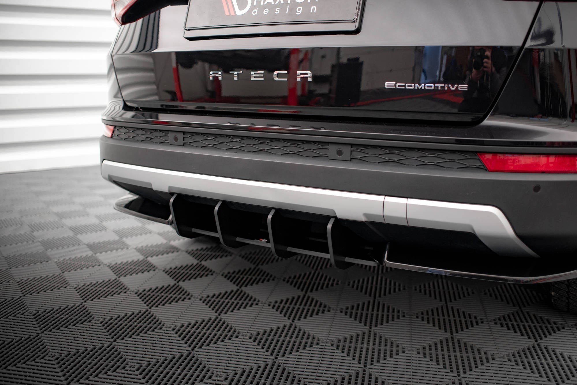 Prelungire difuzor bara spate Seat Ateca Mk1 2016-2020 v2 - Maxton Design