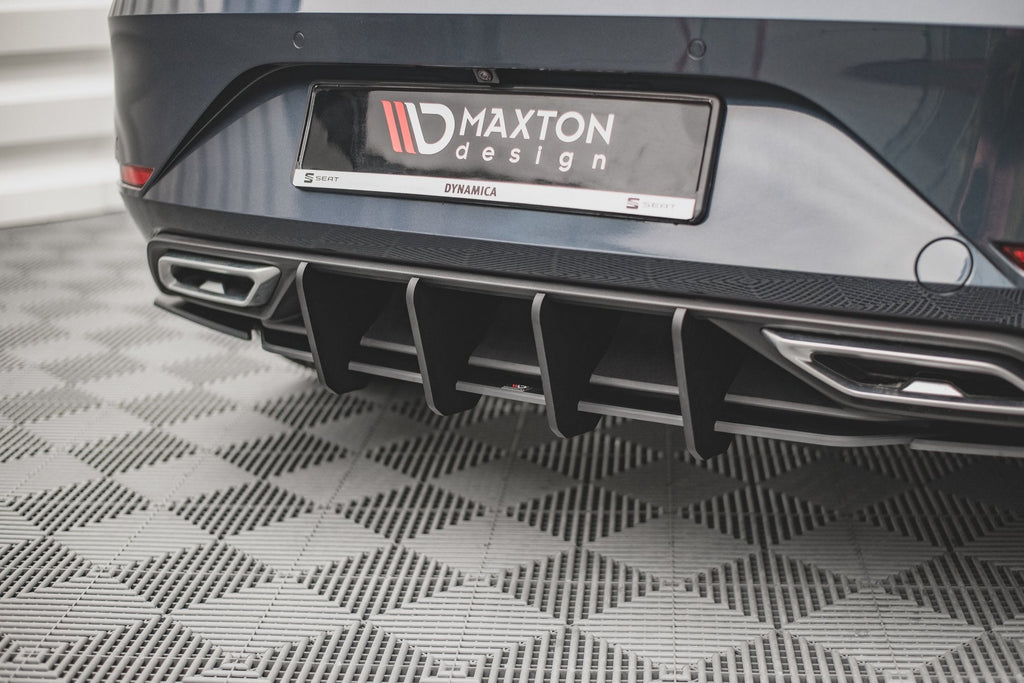 Prelungire difuzor bara spate Seat Leon FR Hatchback Mk4 2020- v24 - Maxton Design