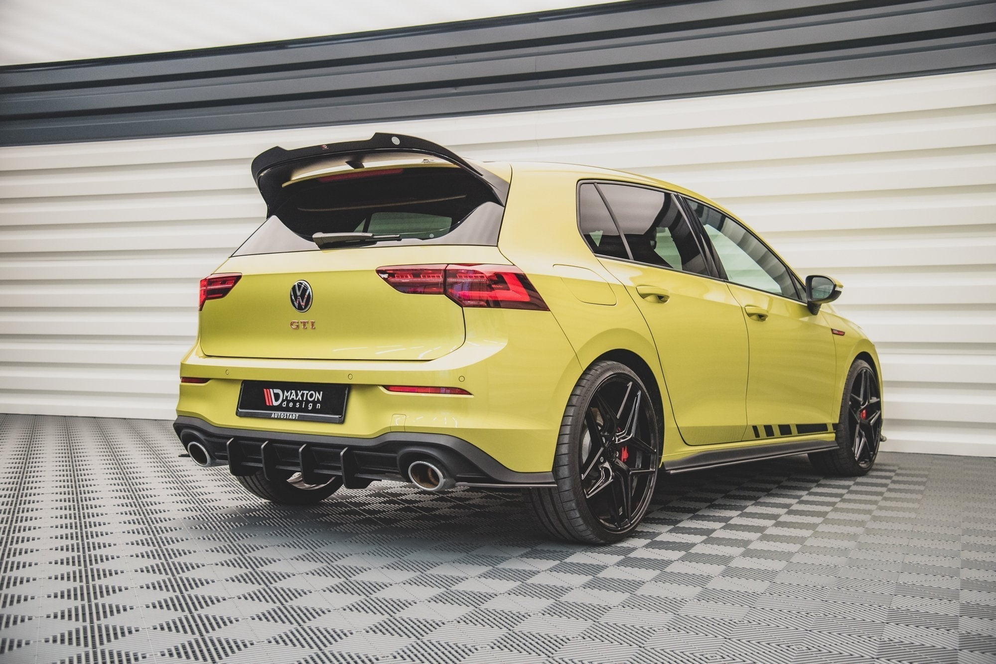 Prelungire difuzor bara spate Volkswagen Golf 8 GTI Clubsport 2020- v25 - Maxton Design