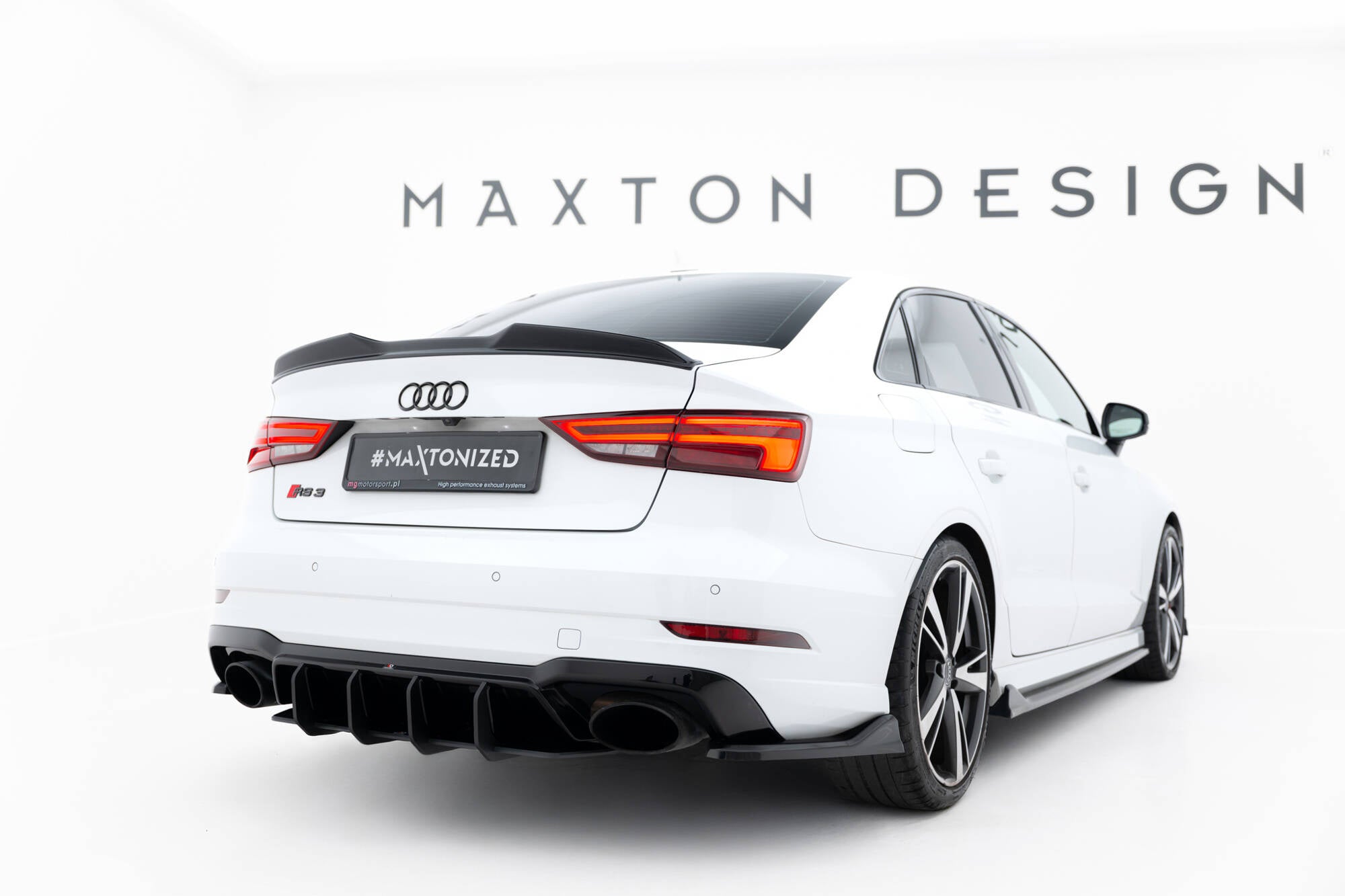 Prelungire difuzor bara spate Audi RS3 Sedan 8V Facelift 2016-2020 v70 - Maxton Design