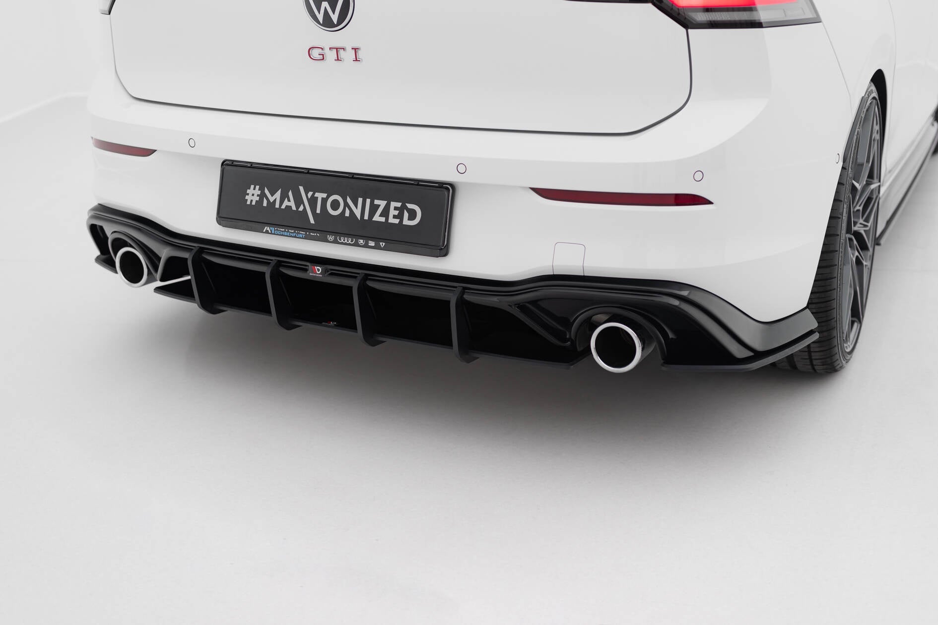 Prelungire difuzor bara spate Volkswagen Golf GTI Mk8 2019- v46 - Maxton Design