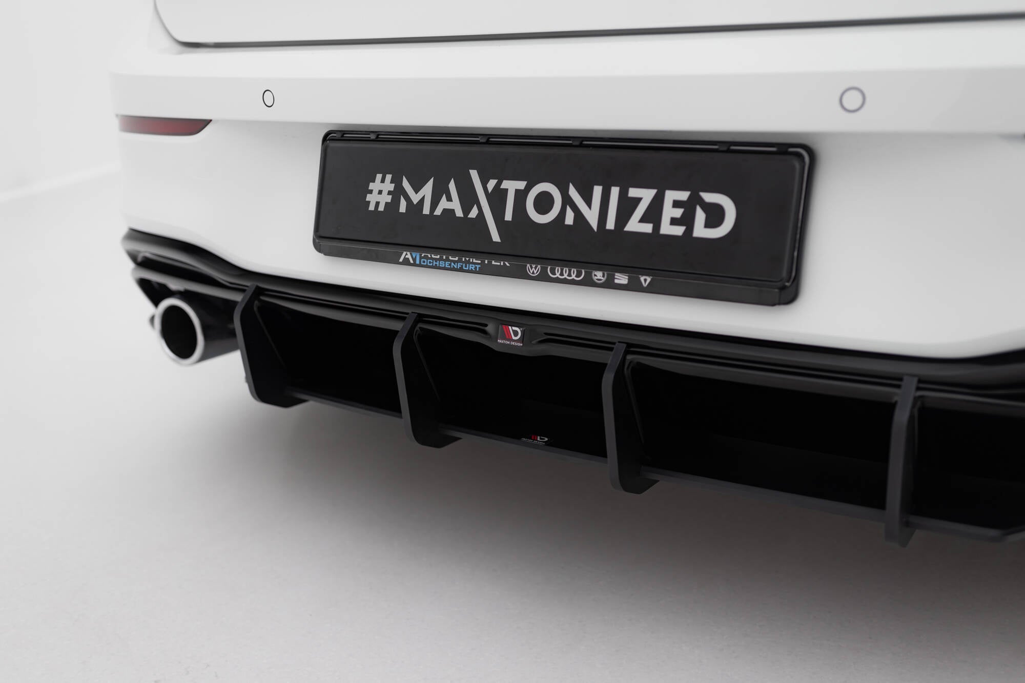 Prelungire difuzor bara spate Volkswagen Golf GTI Mk8 2019- v47 - Maxton Design