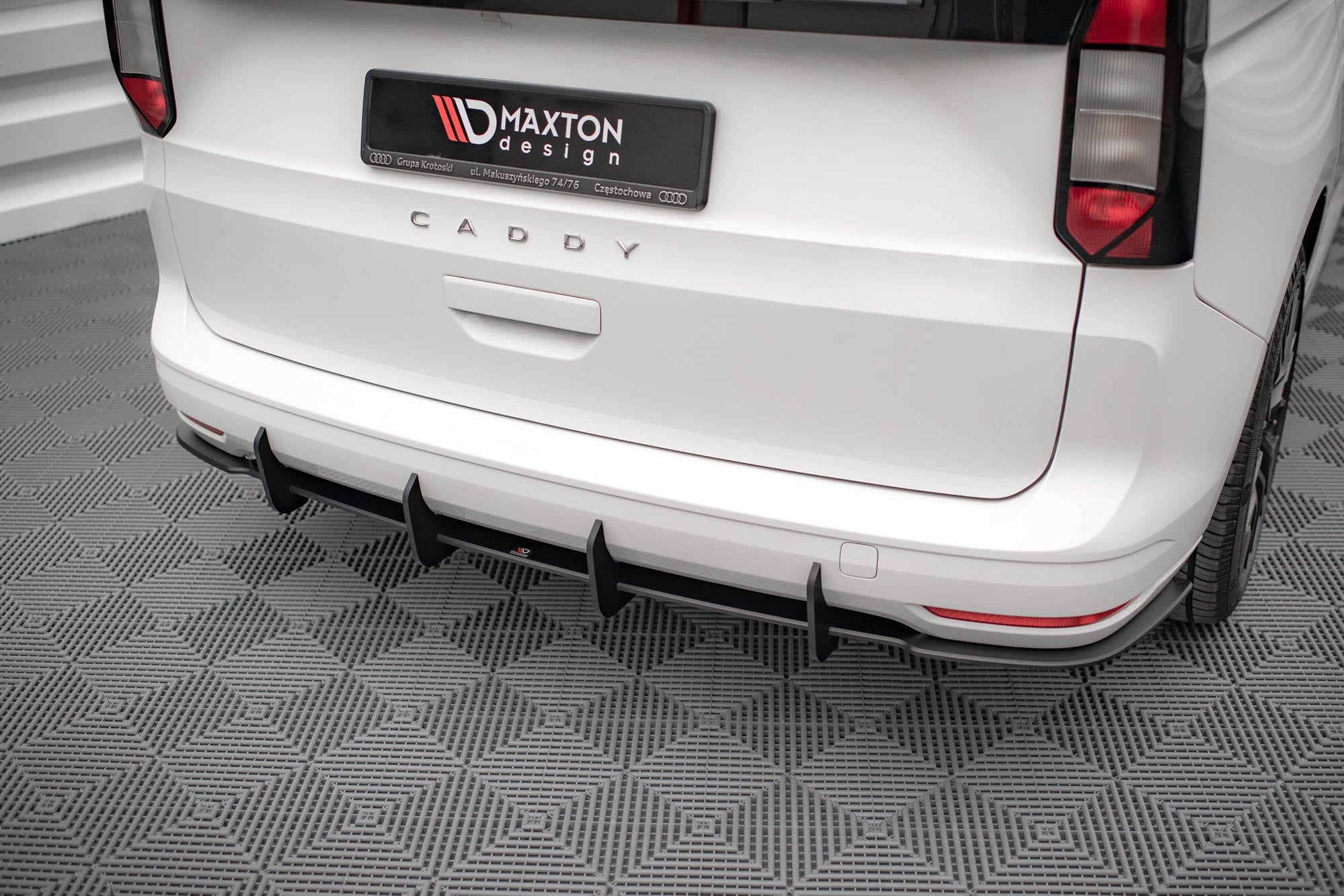 Prelungire difuzor bara spate Volkswagen Caddy Mk5 2020- v2 - Maxton Design