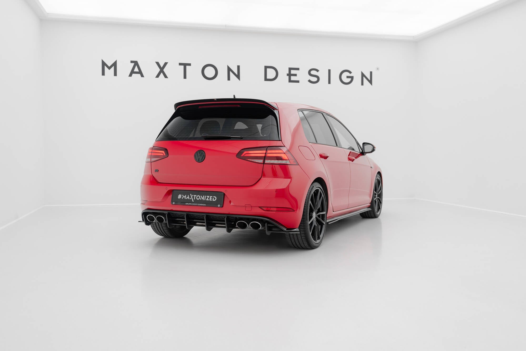 Prelungire difuzor bara spate Volkswagen Golf 7 R Facelift 2017-2019 v28 - Maxton Design
