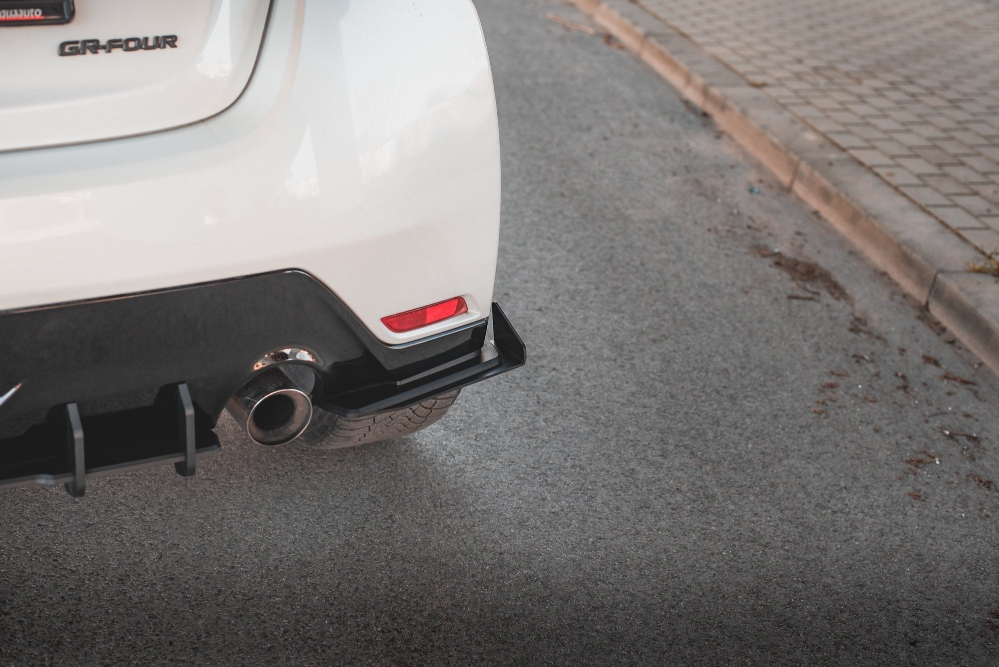 Prelungire splitter bara spate si flapsuri Toyota GR Yaris Mk4 2020- v9 - Maxton Design