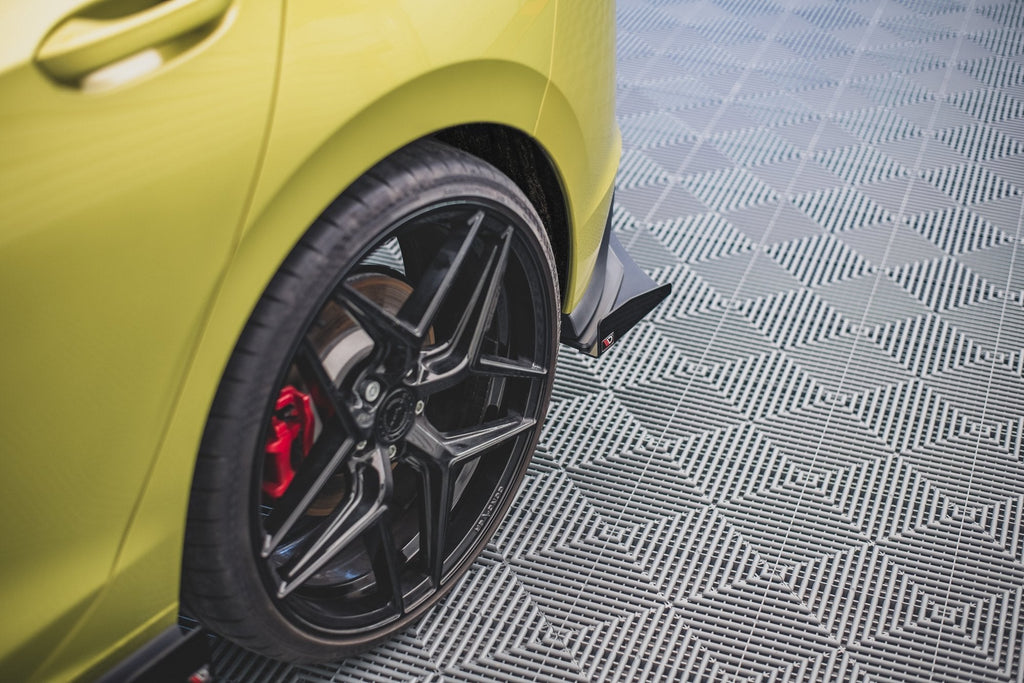 Prelungire splitter bara spate si flapsuri Volkswagen Golf 8 GTI Clubsport 2020- v24 - Maxton Design