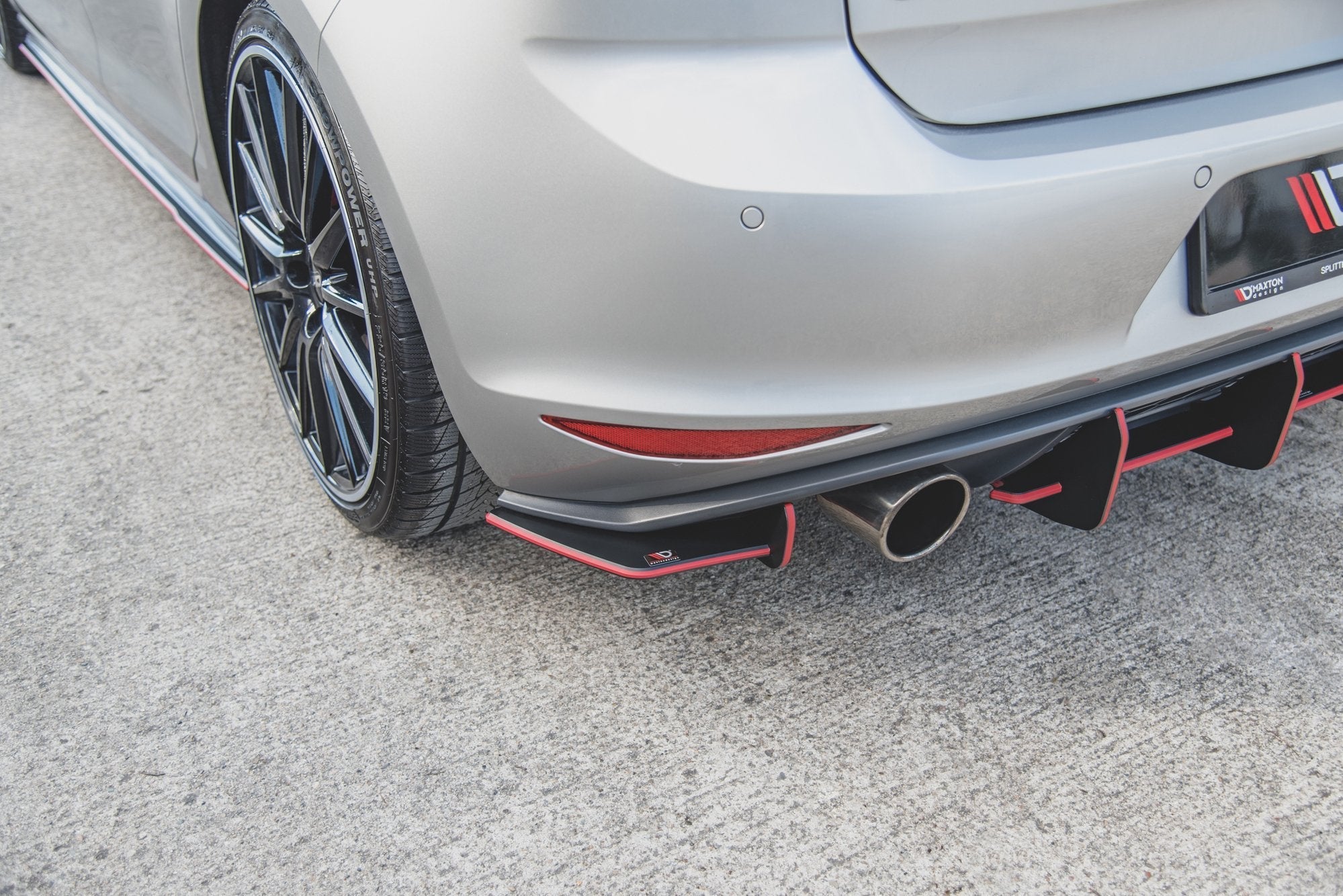 Prelungire splitter bara spate Volkswagen Golf 7 Gti 2013-2016 v23 - Maxton Design