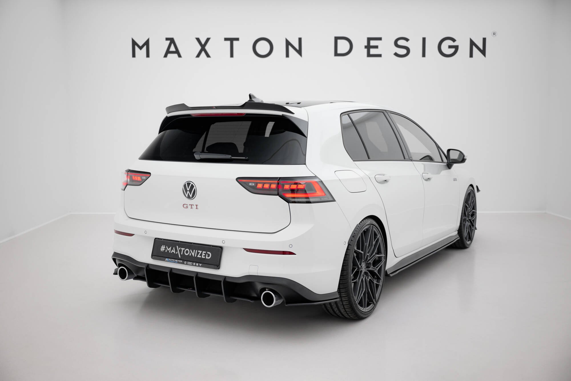 Prelungire splitter bara spate Volkswagen Golf 8 GTI 2020- v16 - Maxton Design