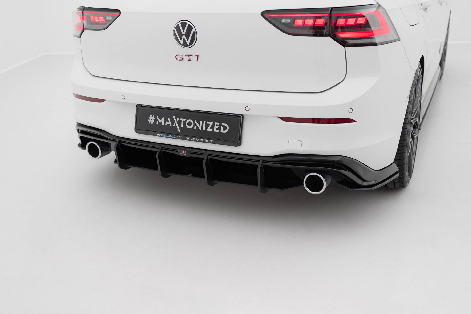Prelungire splitter bara spate Volkswagen Golf GTI Mk8 2020- v50 - Maxton Design