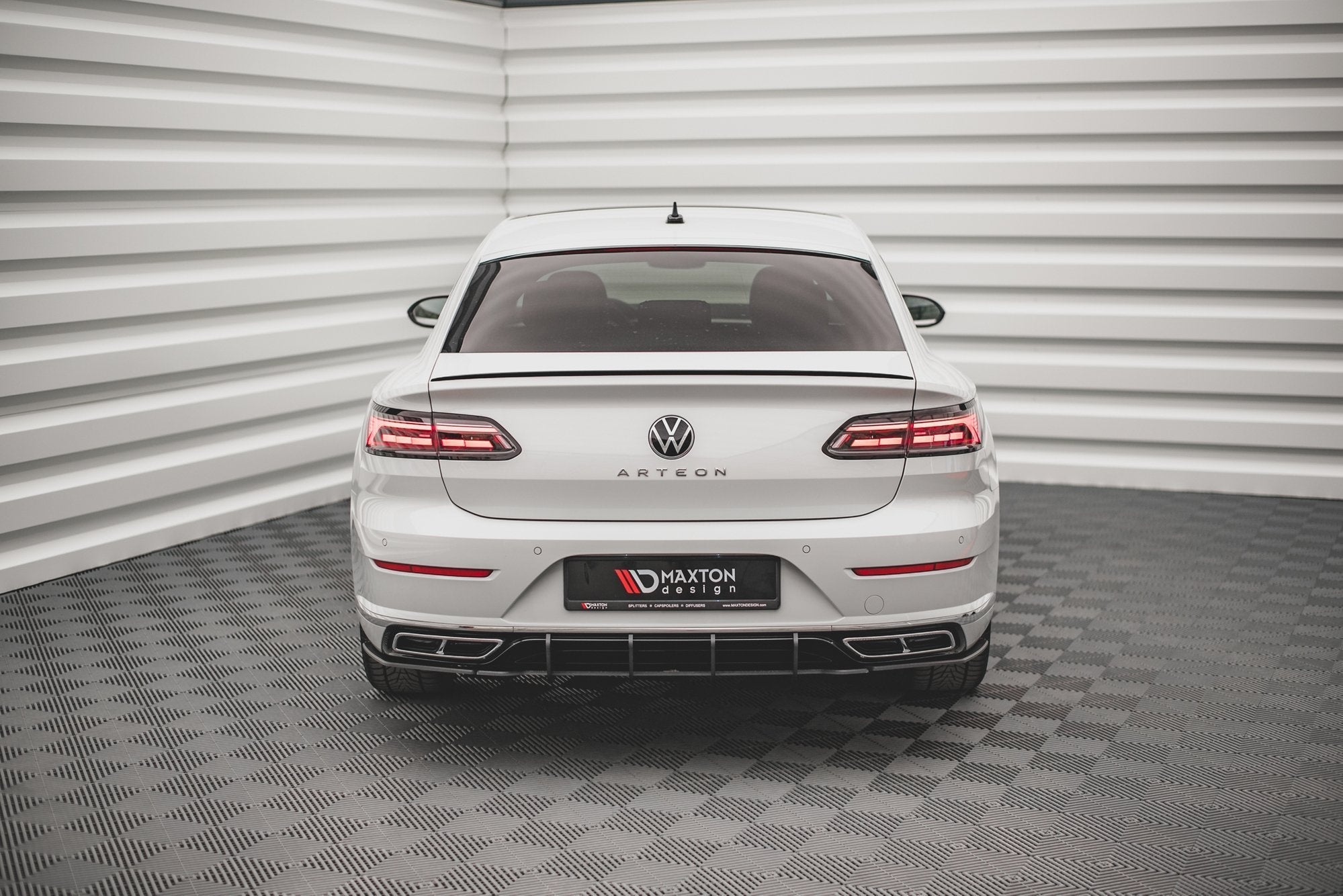 Prelungire splitter bara spate Volkswagen Arteon R-Line Facelift 2020- v8 - Maxton Design