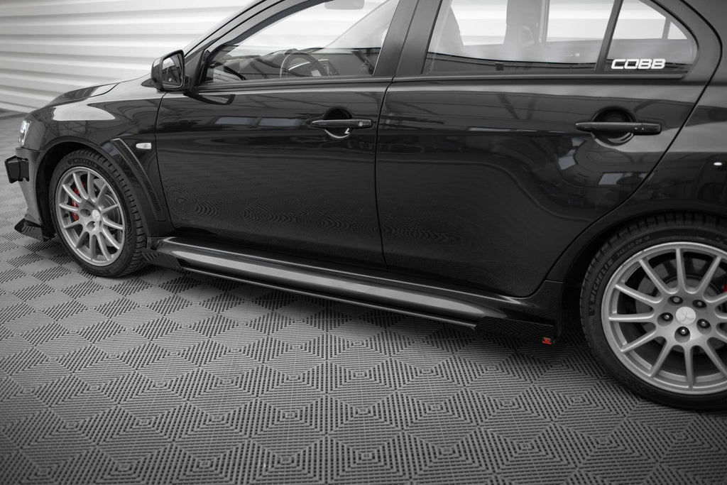 Praguri si flapsuri Mitsubishi Lancer EVO X 2007-2015 v4 - Maxton Design