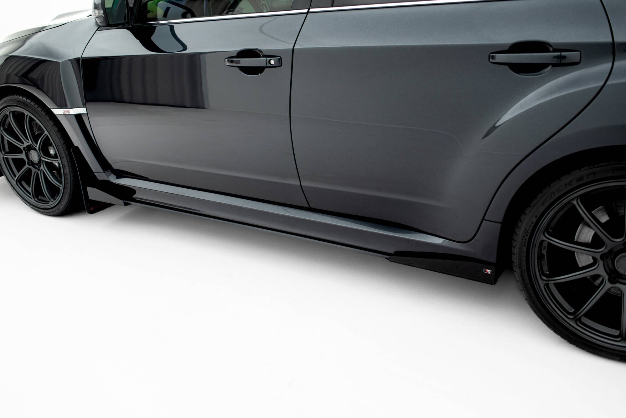 Praguri si flapsuri Subaru Impreza WRX STI Mk3 Facelift 2011-2014 v6 - Maxton Design