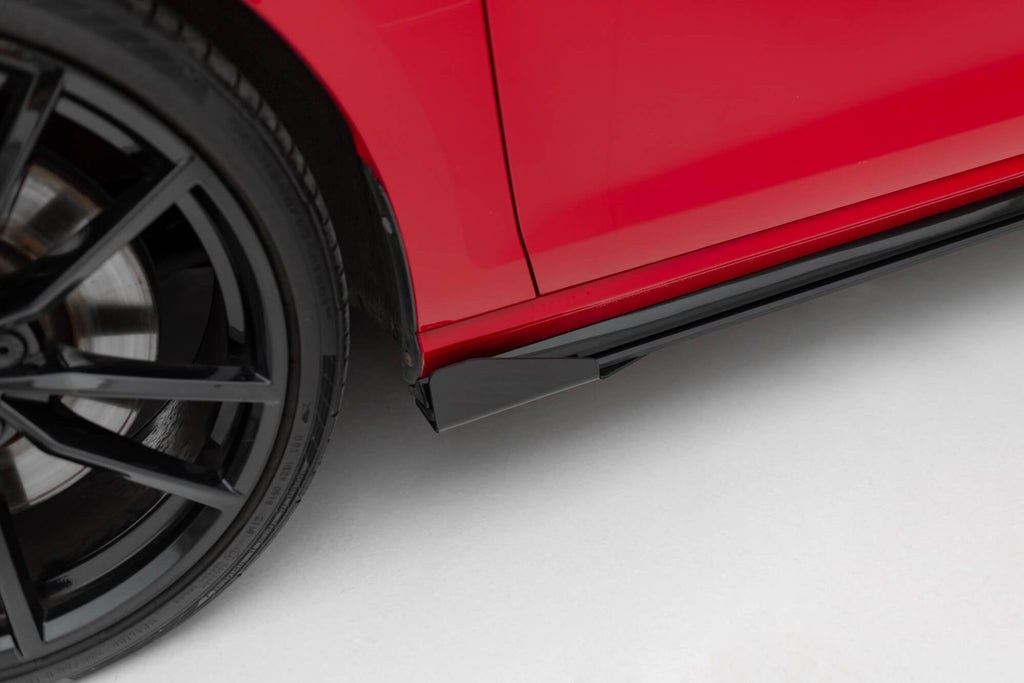 Praguri si flapsuri Volkswagen Golf 7 R Facelift 2017-2020 v14 - Maxton Design