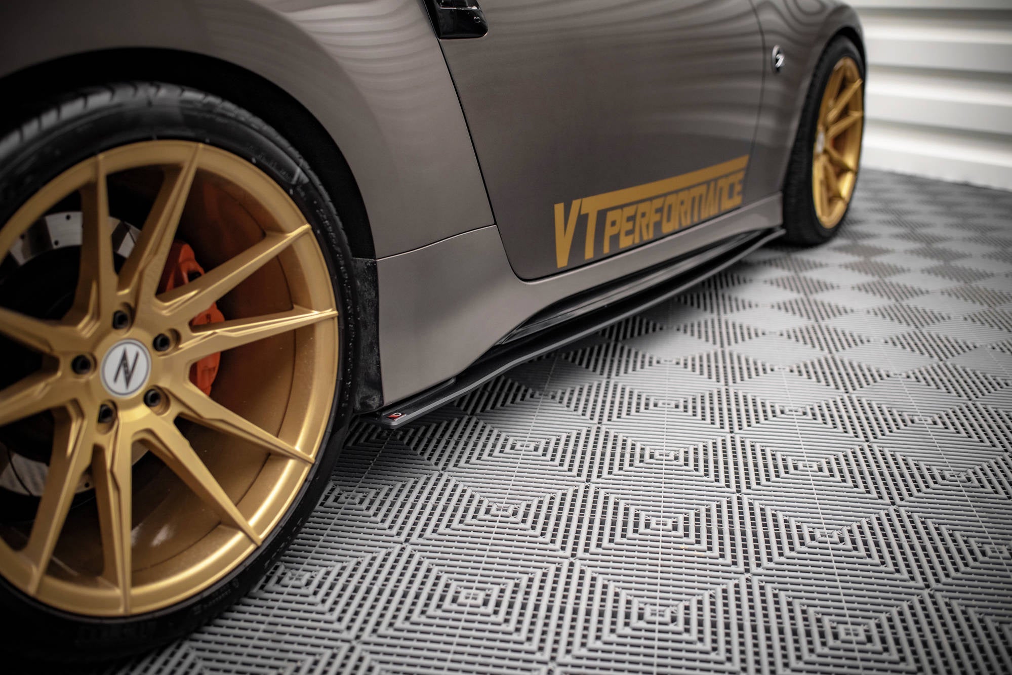 Praguri Nissan 370Z Nismo Facelift 2014-2020 v3 - Maxton Design